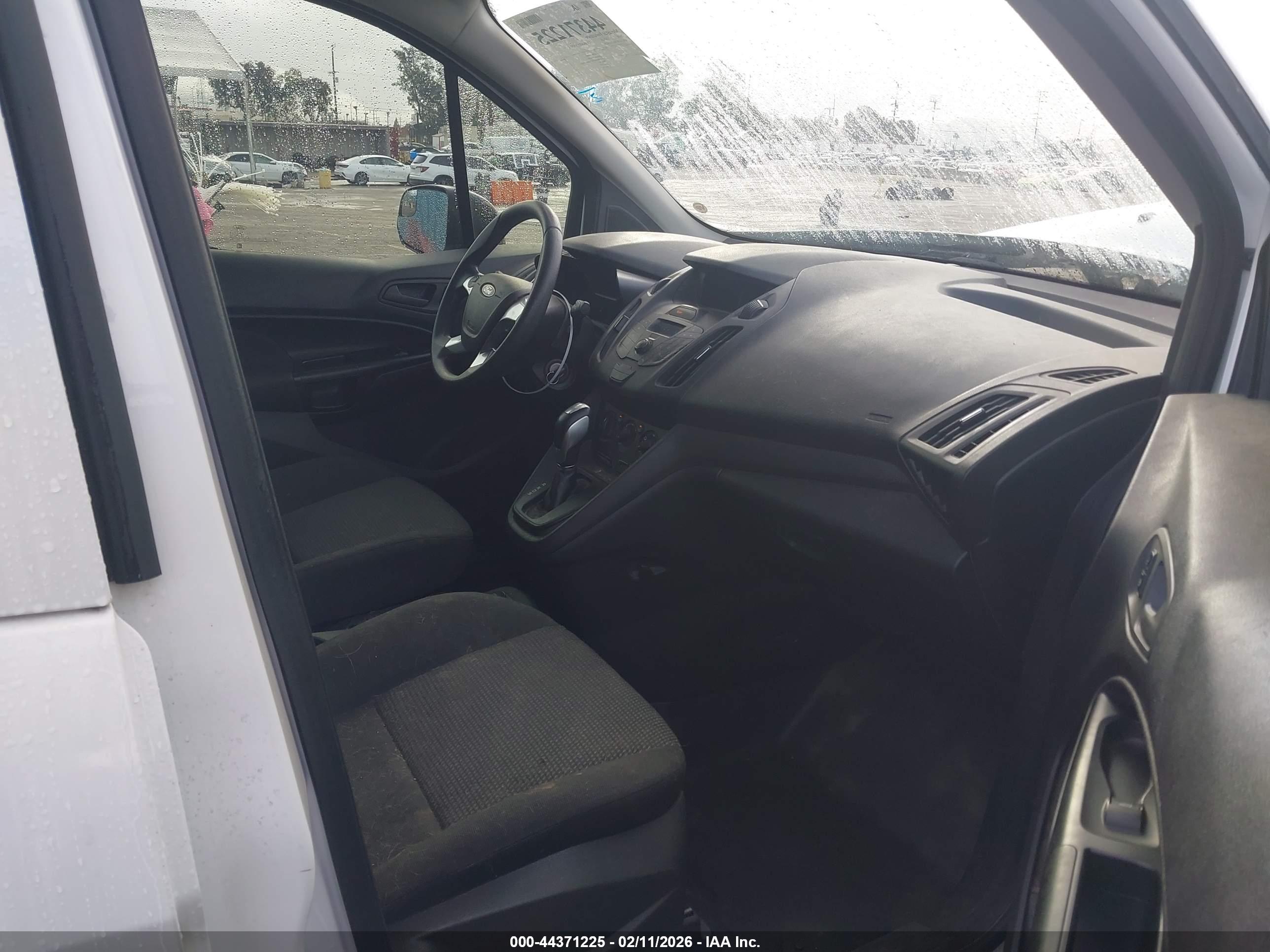 FORD TRANSIT image 5