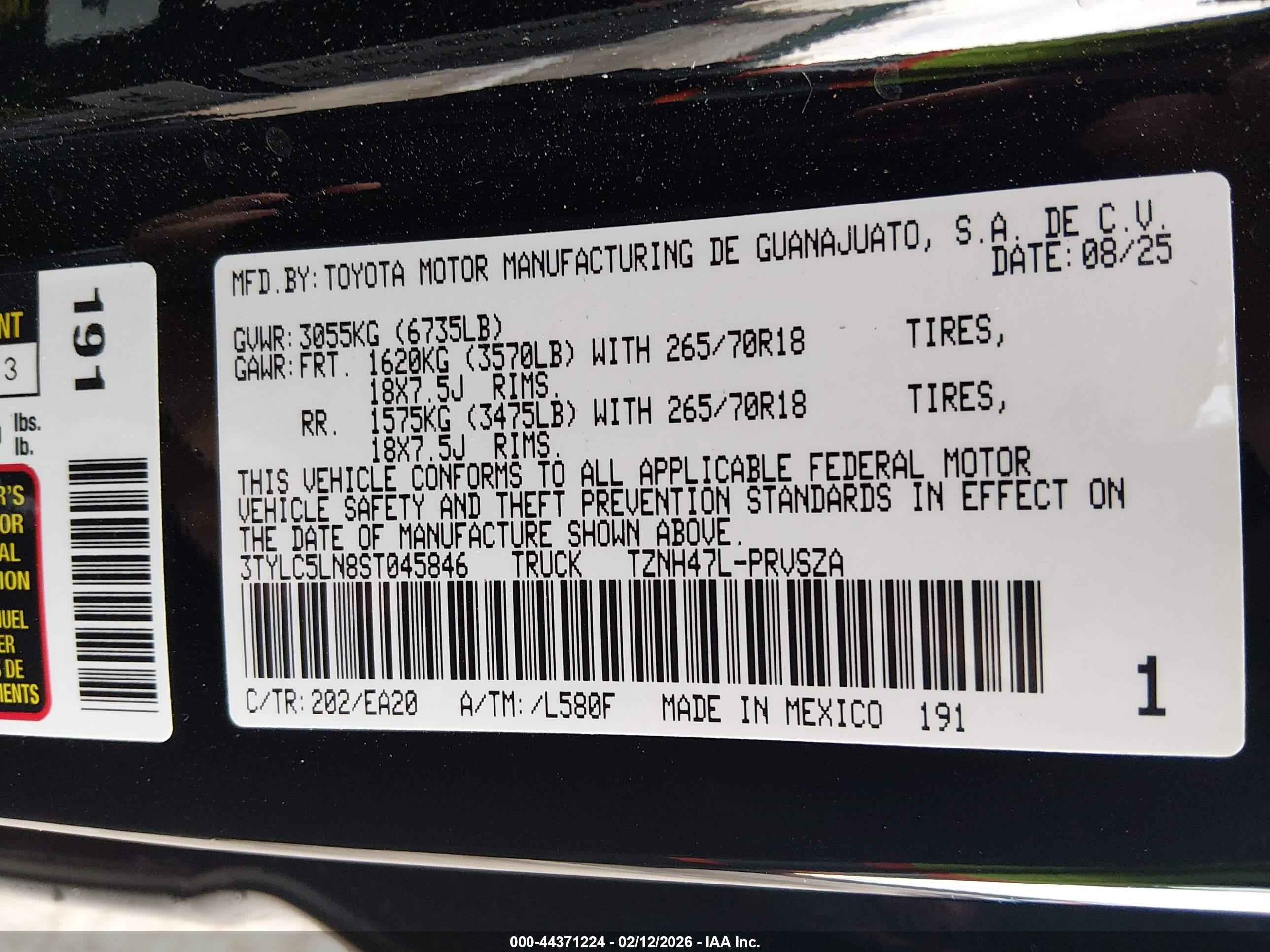 TOYOTA TACOMA image 9