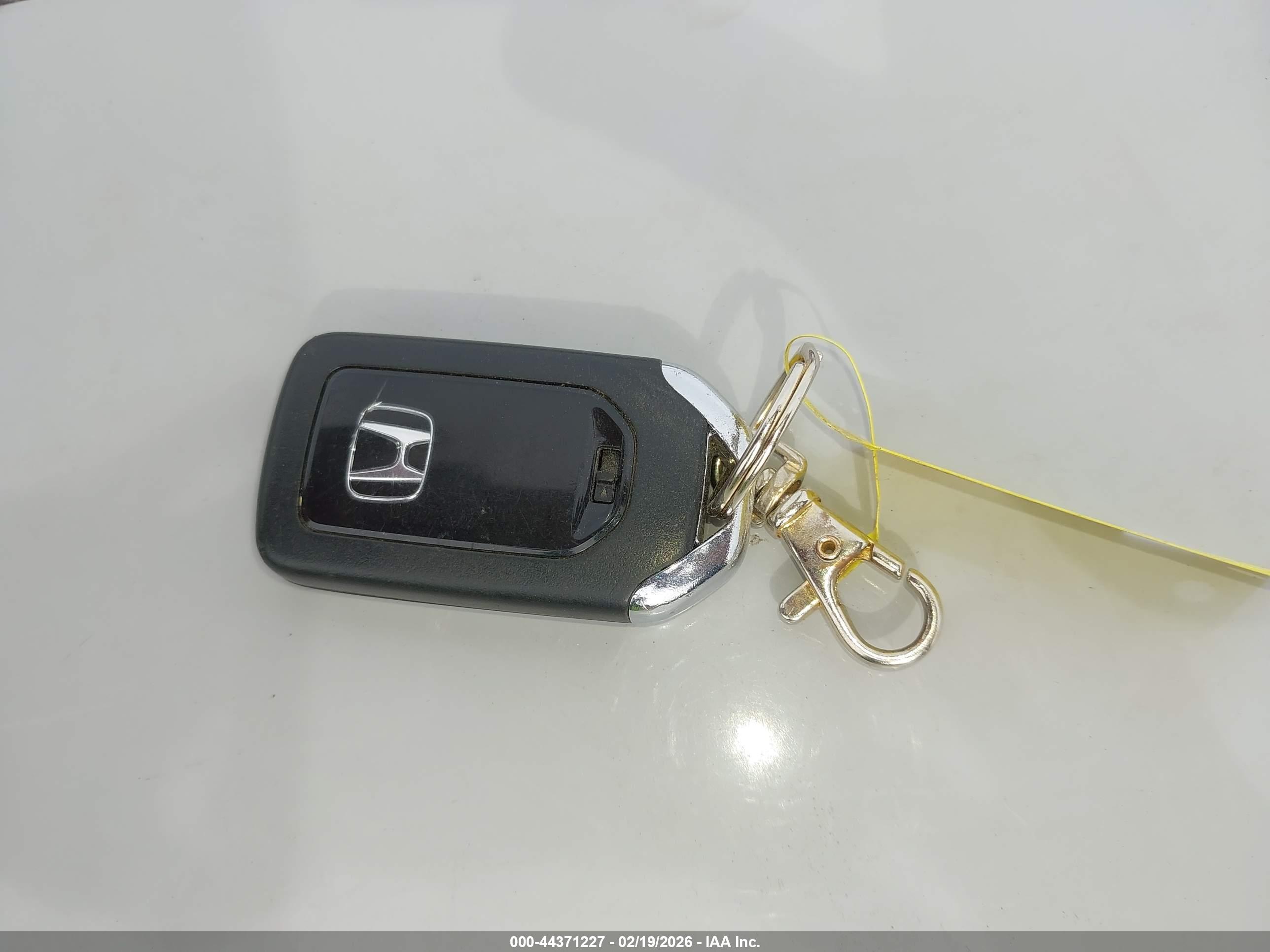 HONDA CIVIC image 11