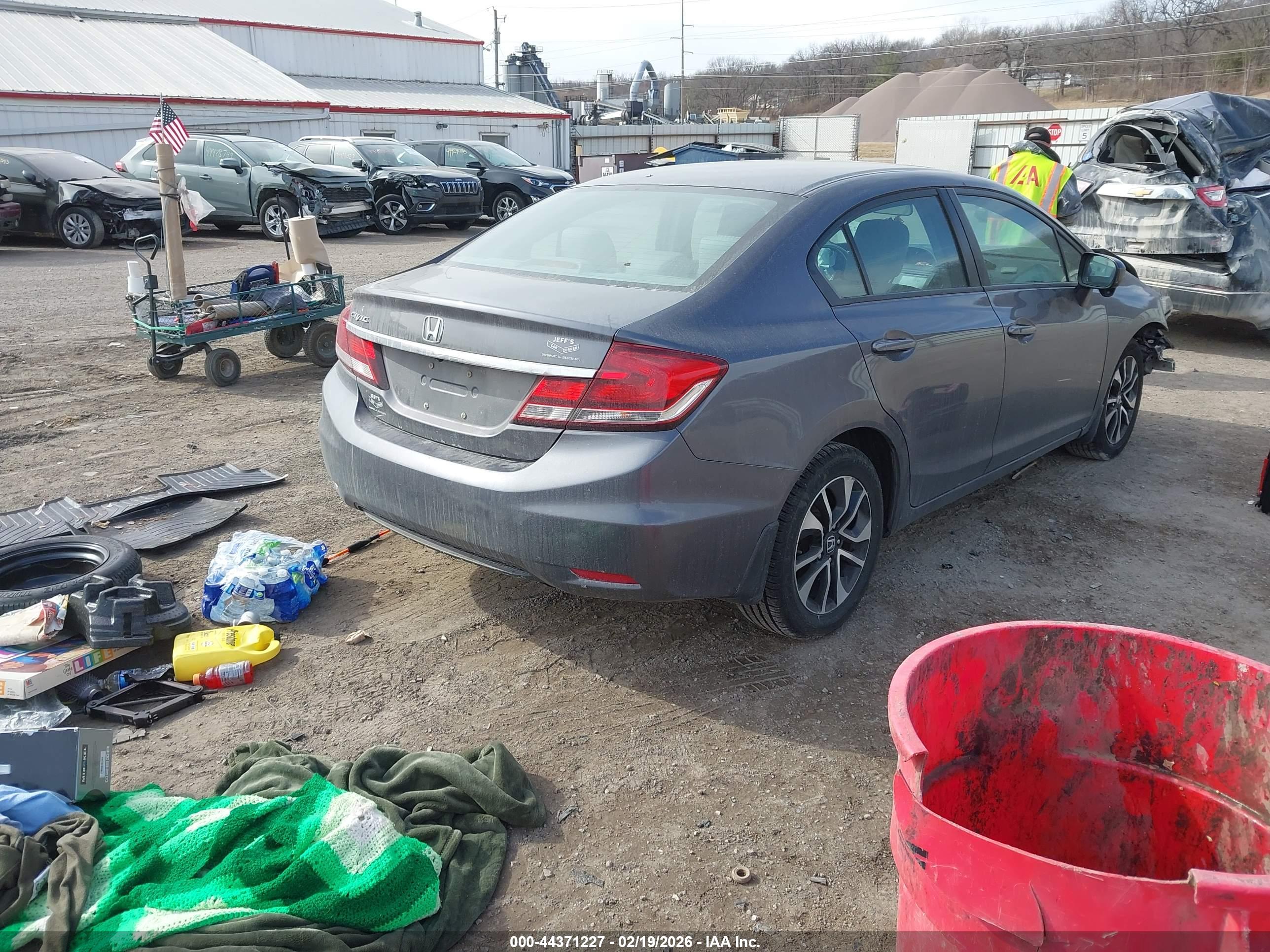 HONDA CIVIC image 4