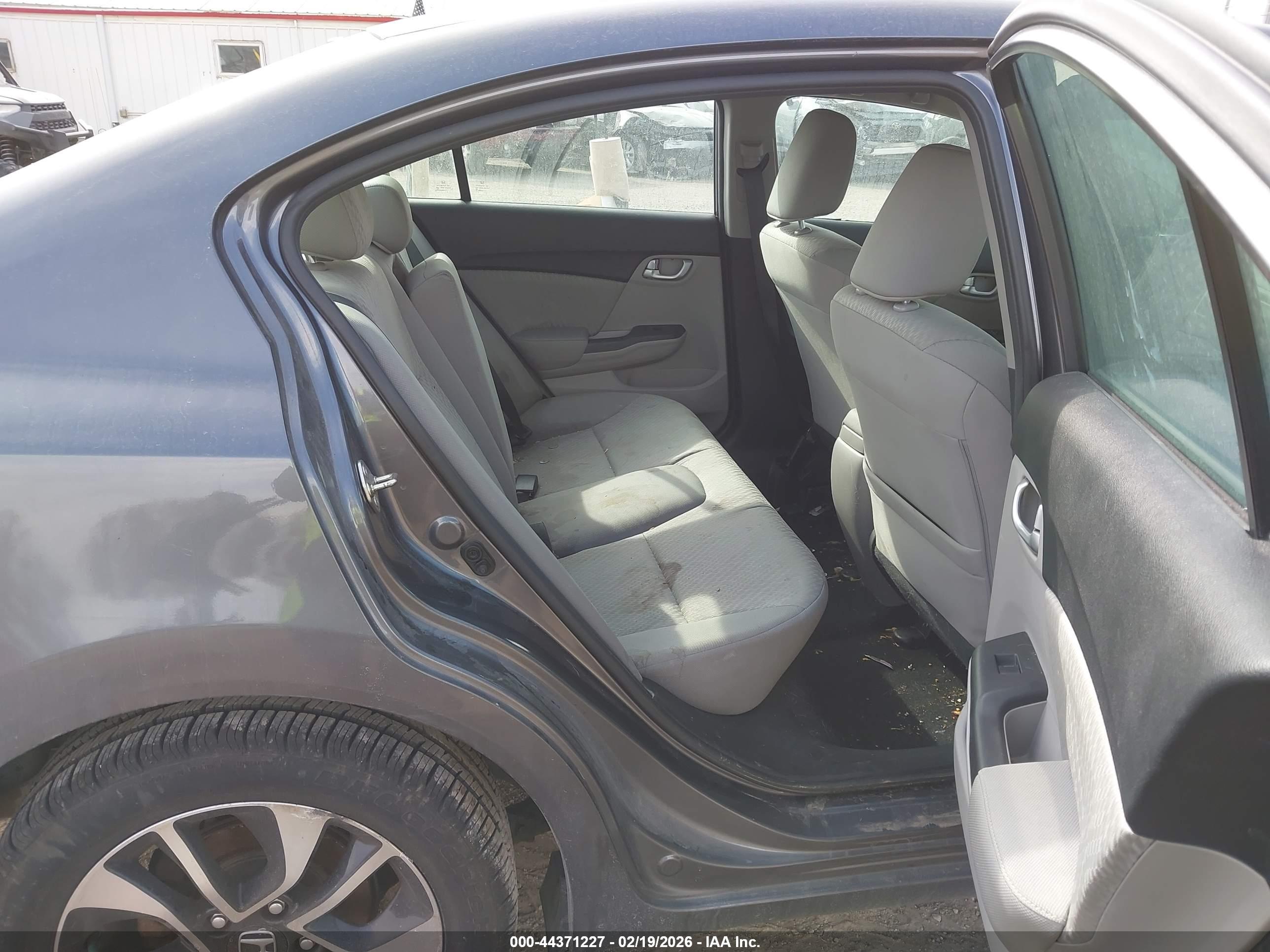 HONDA CIVIC image 8
