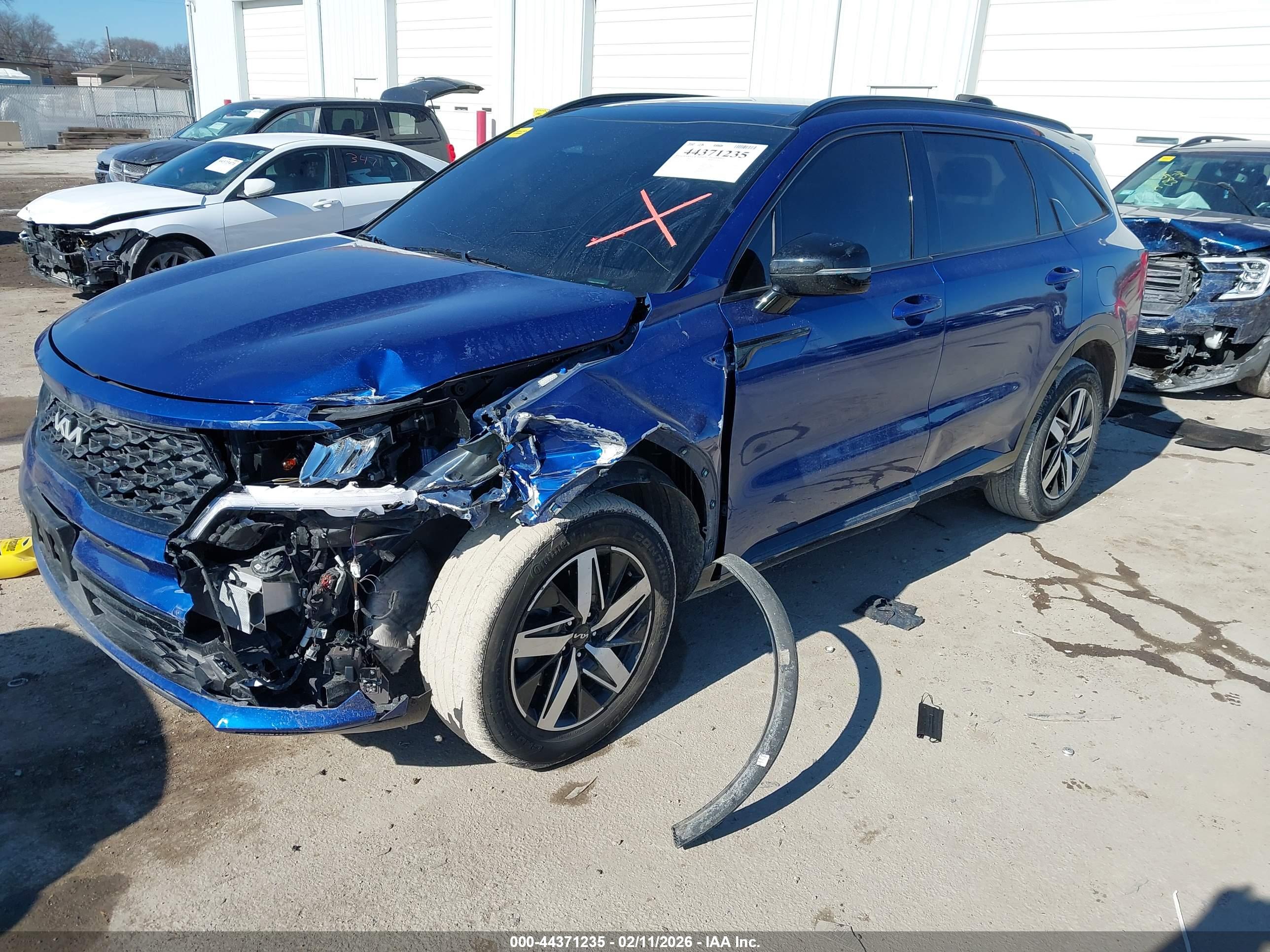 KIA SORENTO image 2