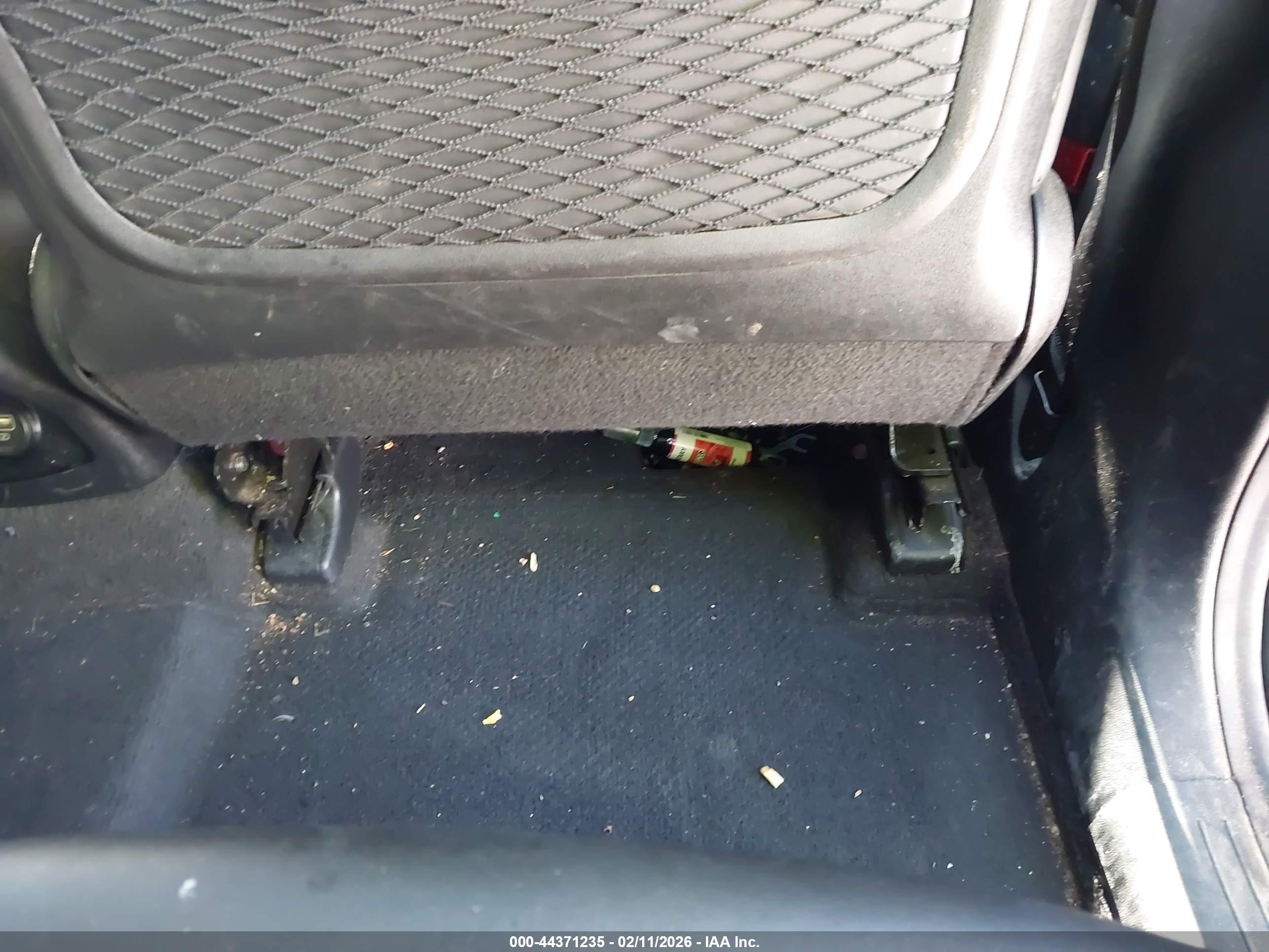 KIA SORENTO image 8