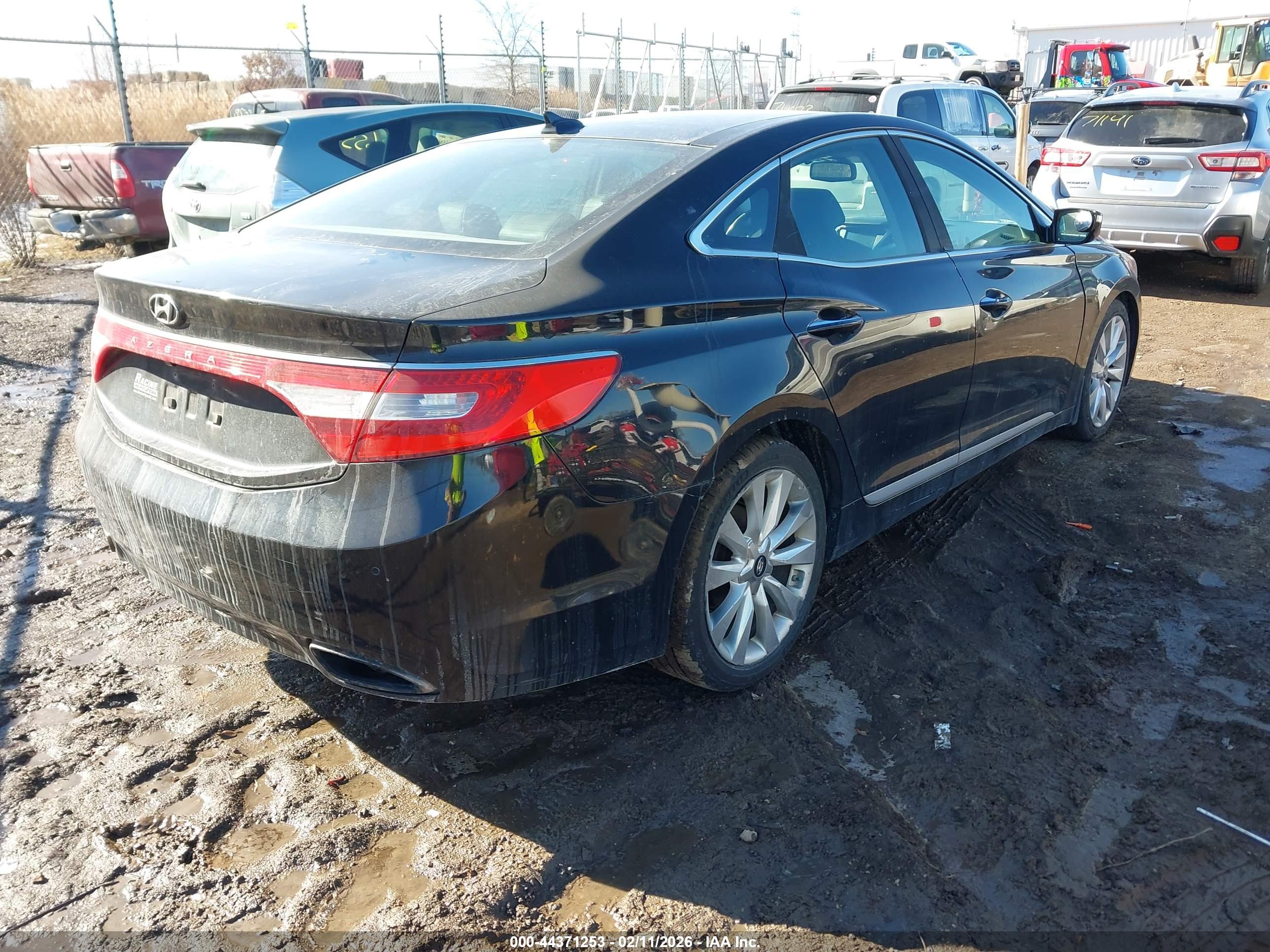 HYUNDAI AZERA image 4