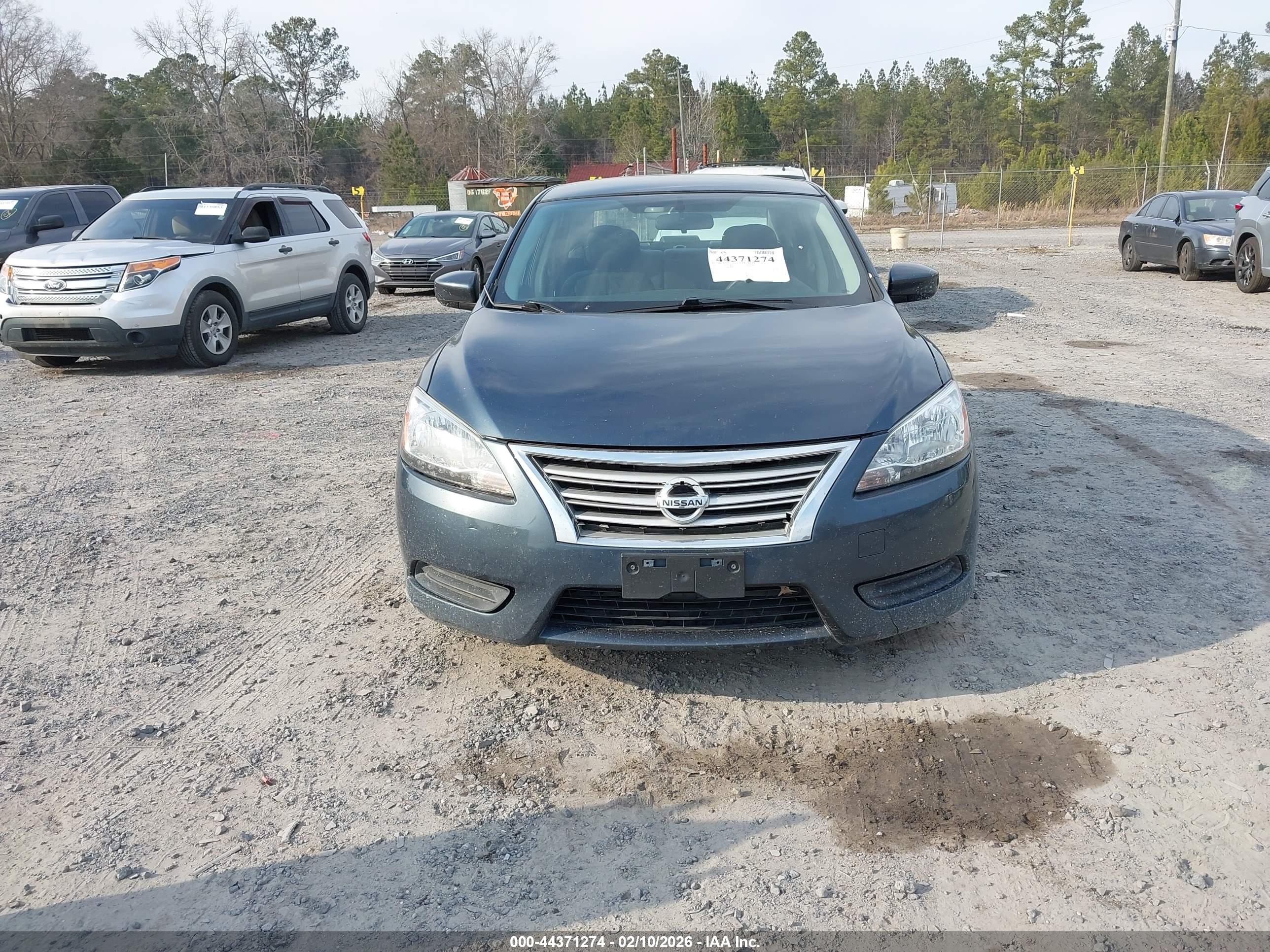 NISSAN SENTRA image 6