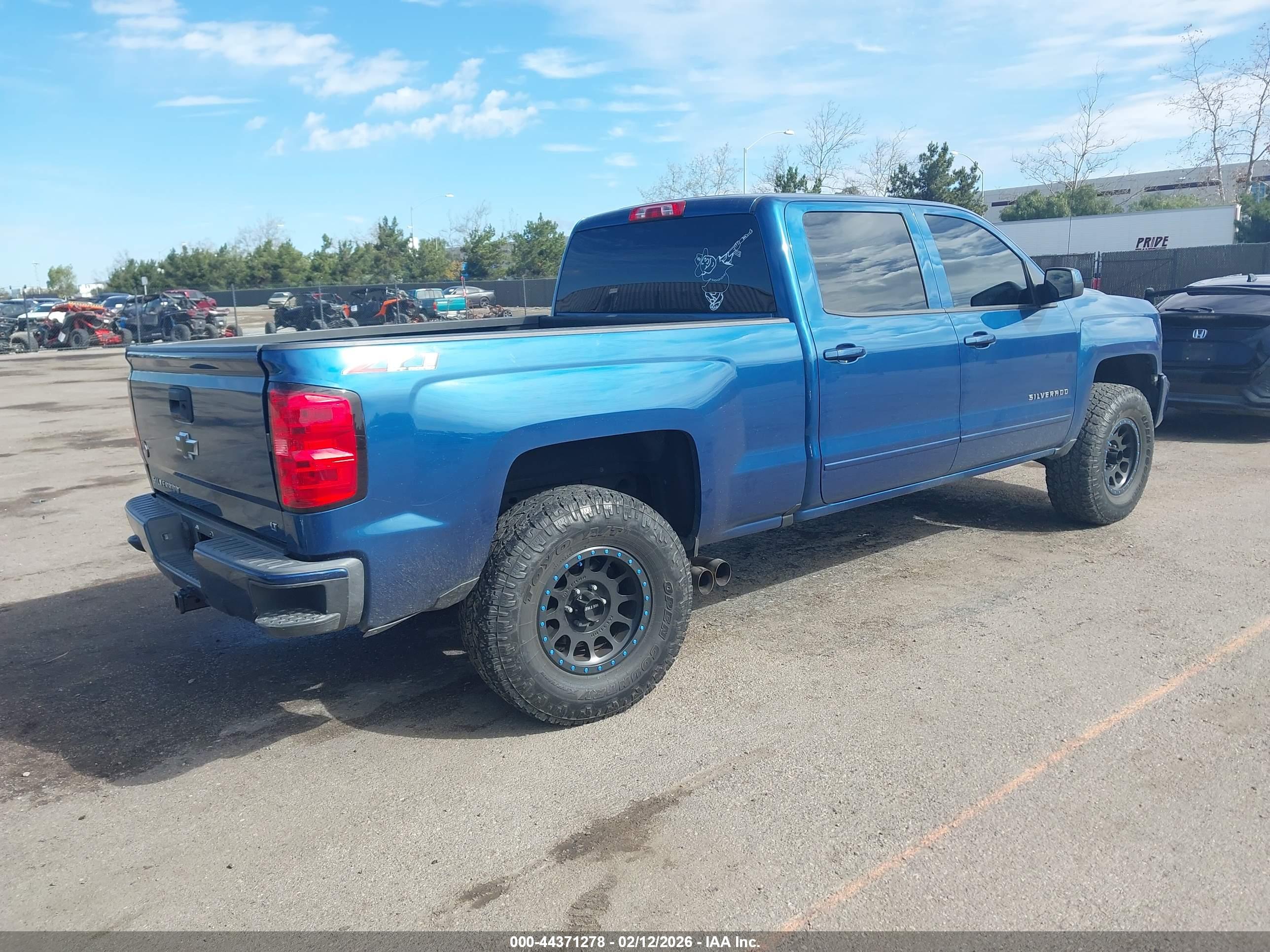 CHEVROLET SILVERADO image 4