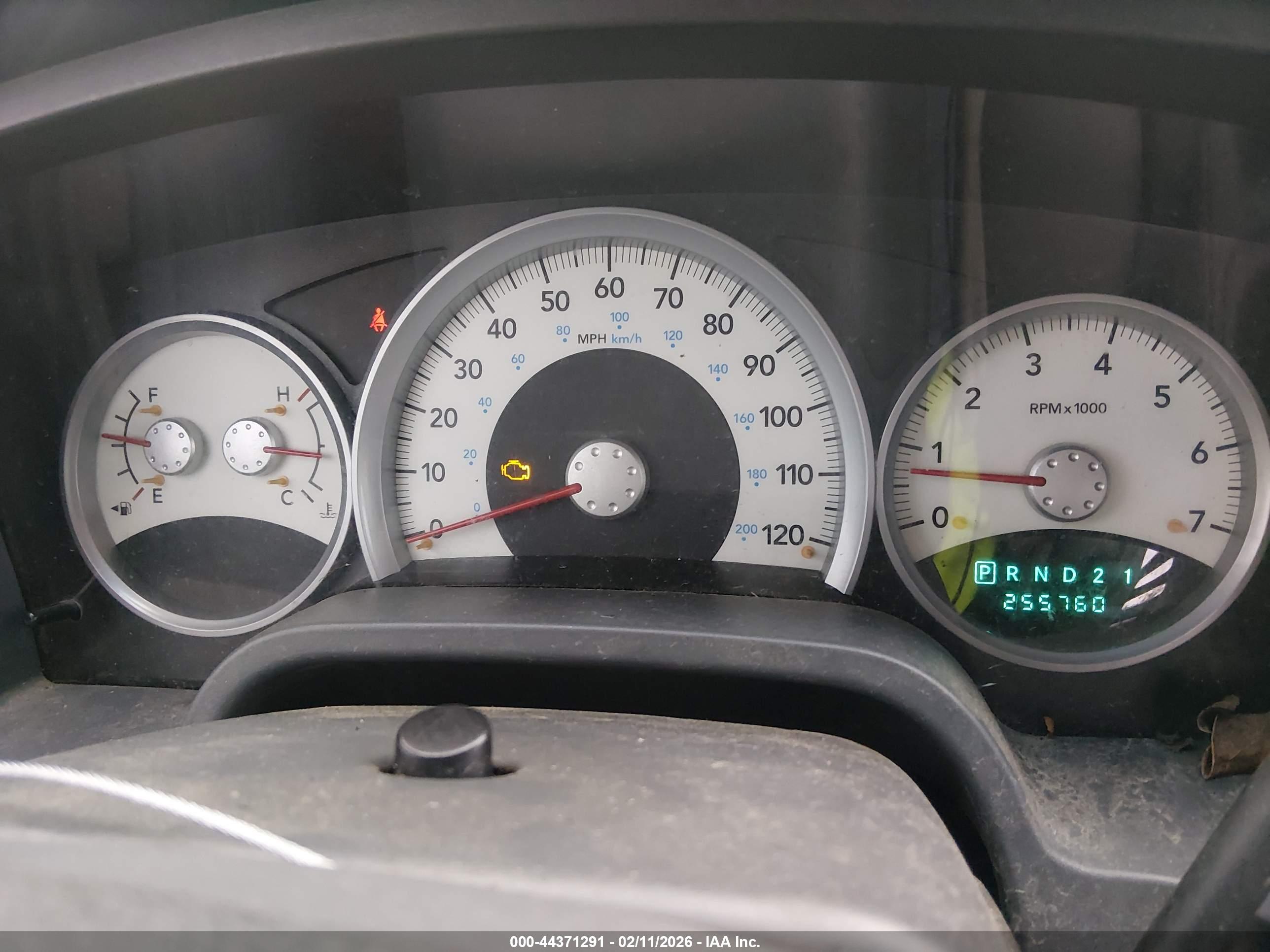 DODGE DAKOTA image 7