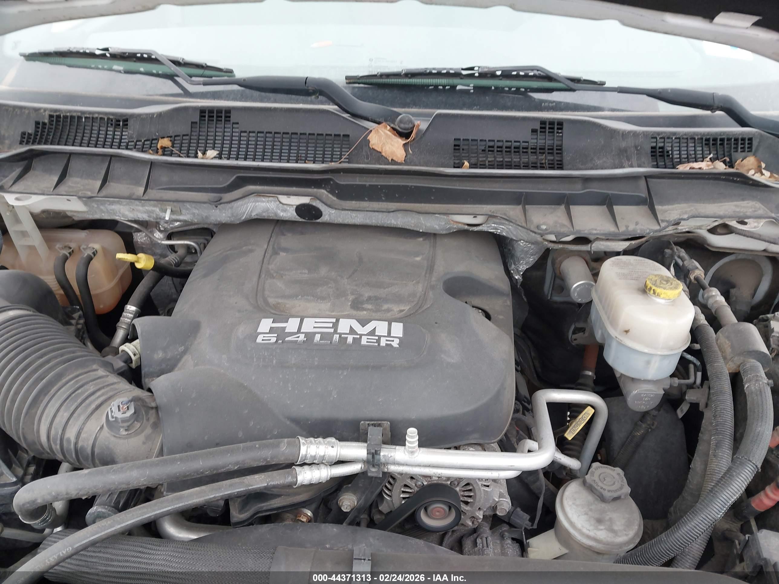 RAM 2500 image 10