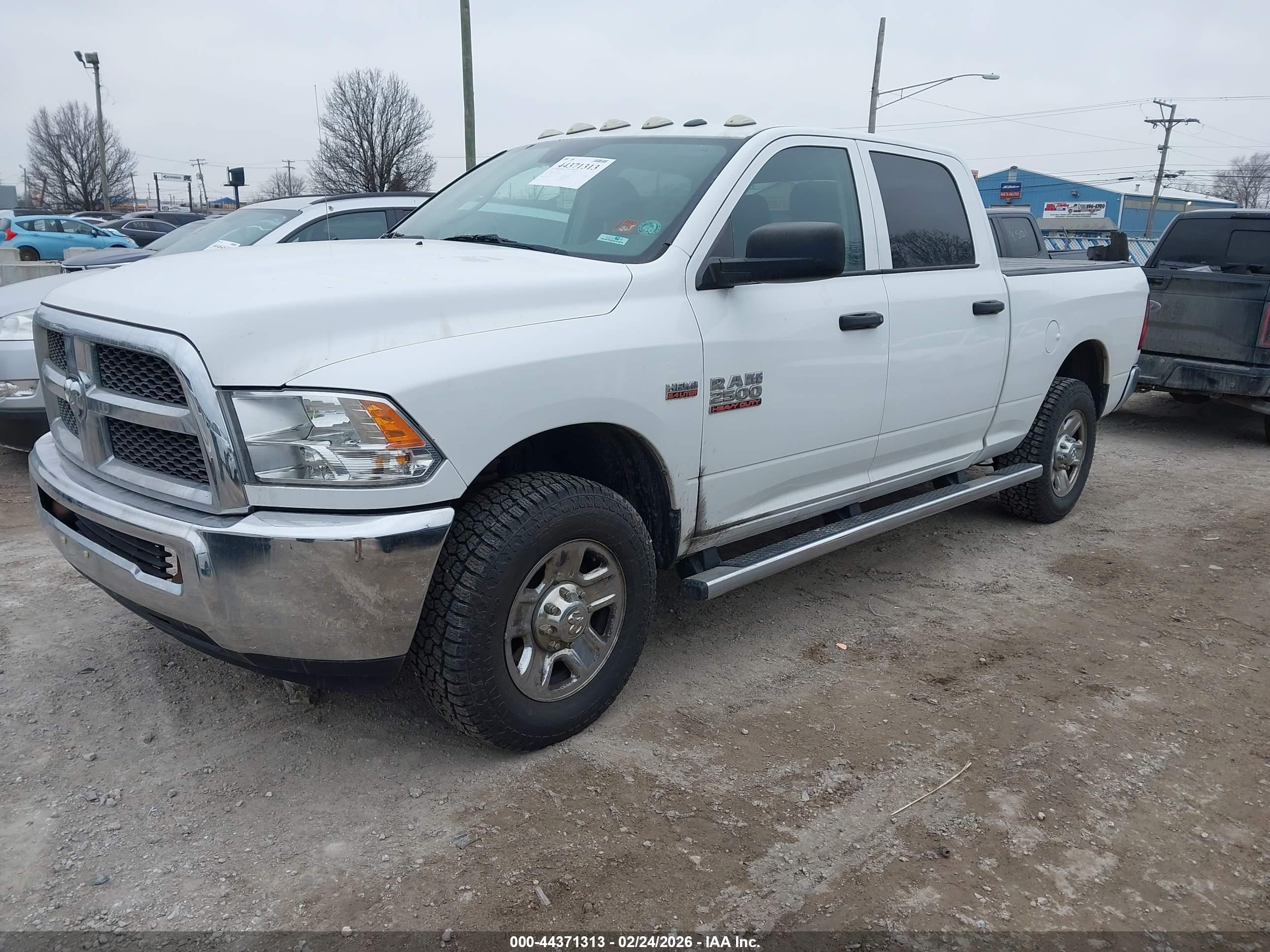 RAM 2500 image 2