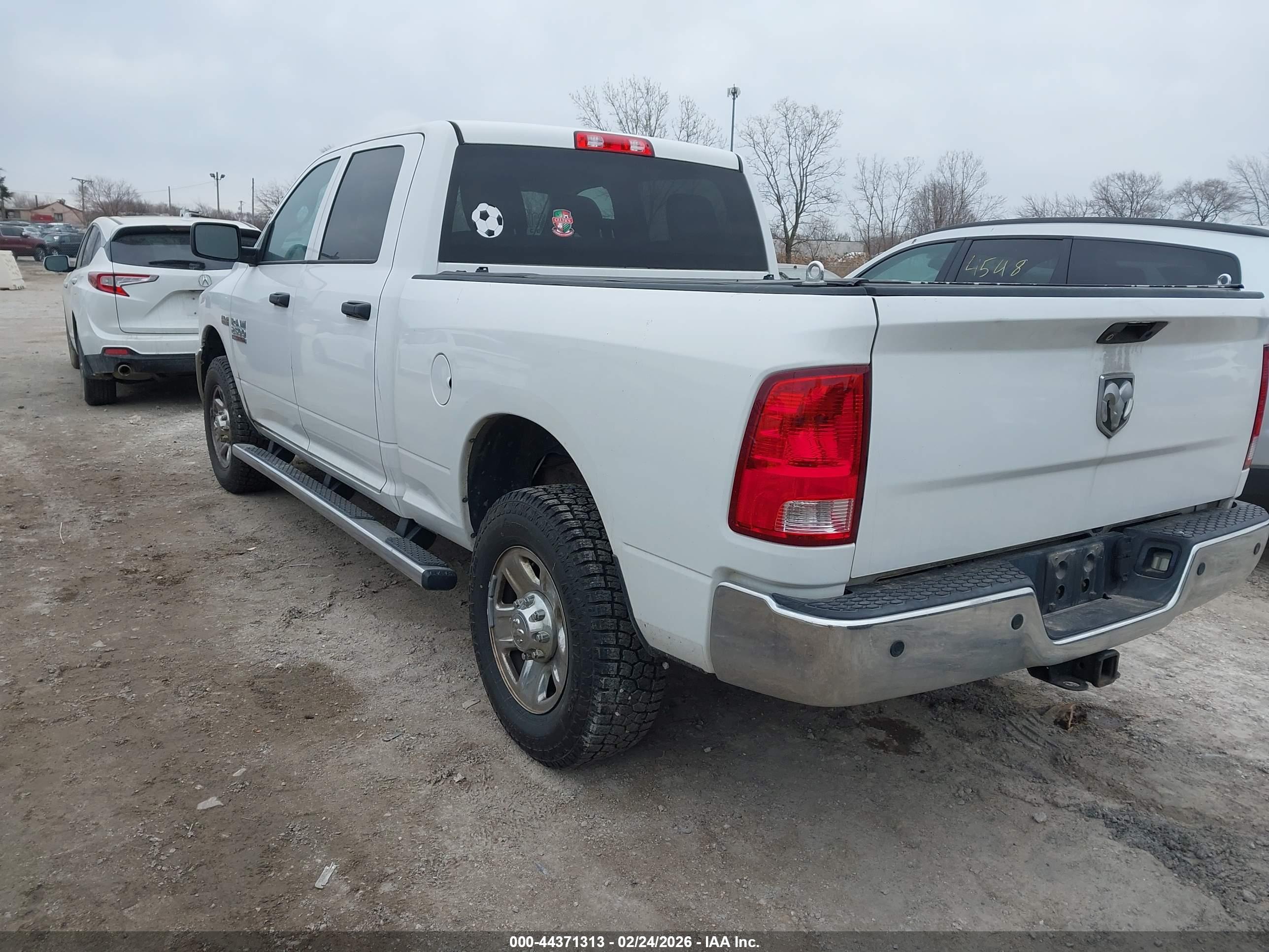 RAM 2500 image 3