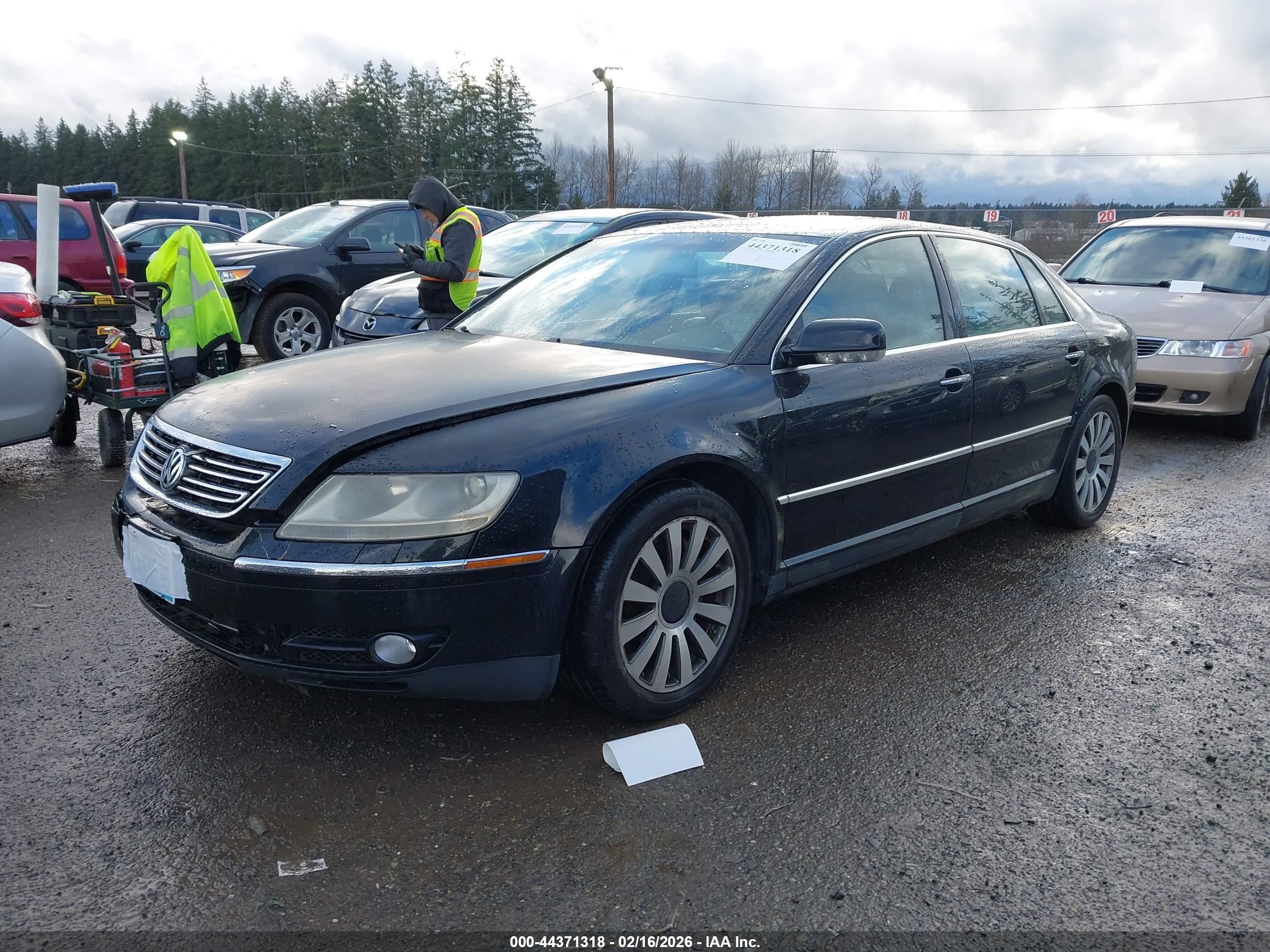 VOLKSWAGEN PHAETON image 2