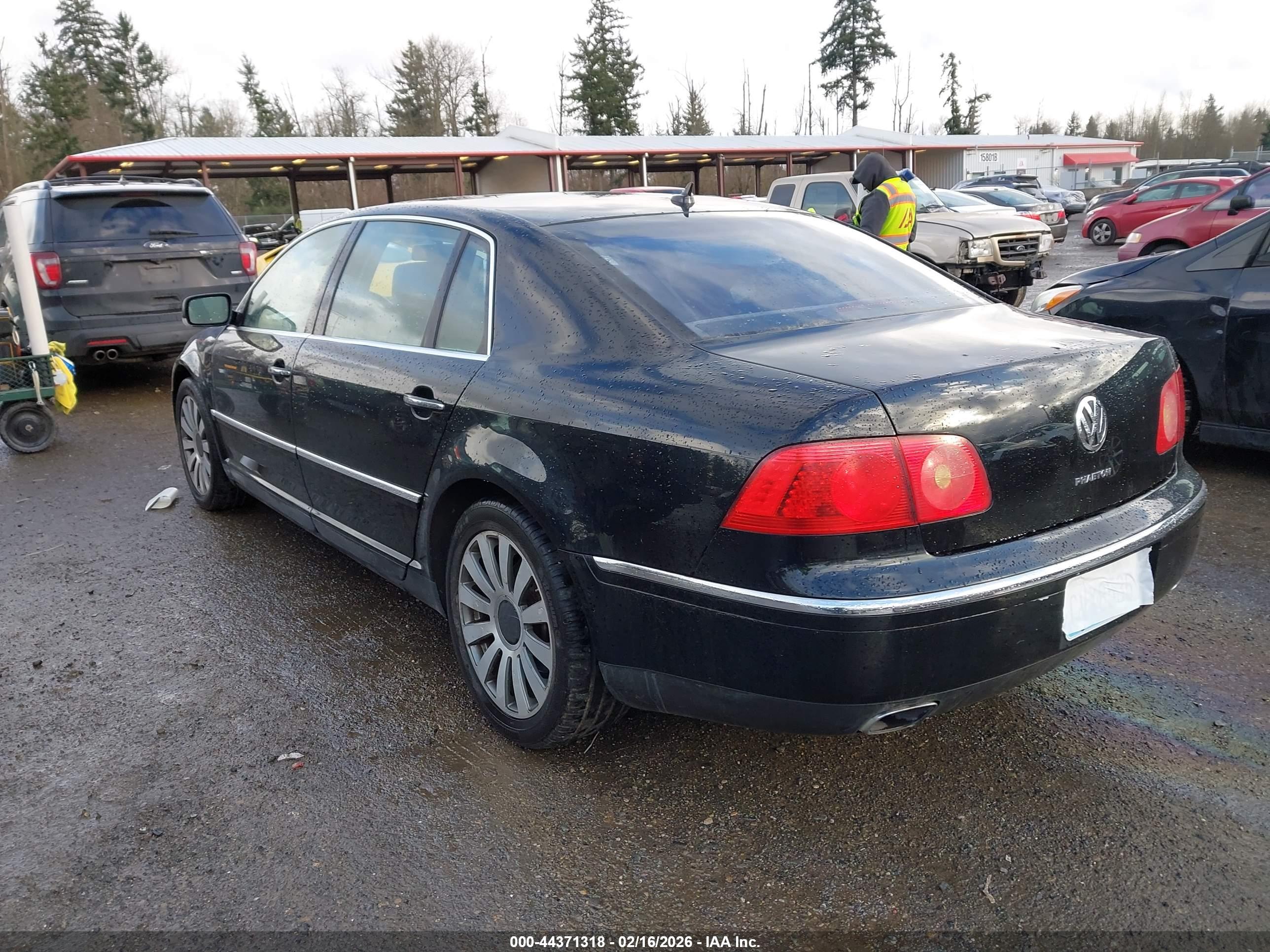 VOLKSWAGEN PHAETON image 3
