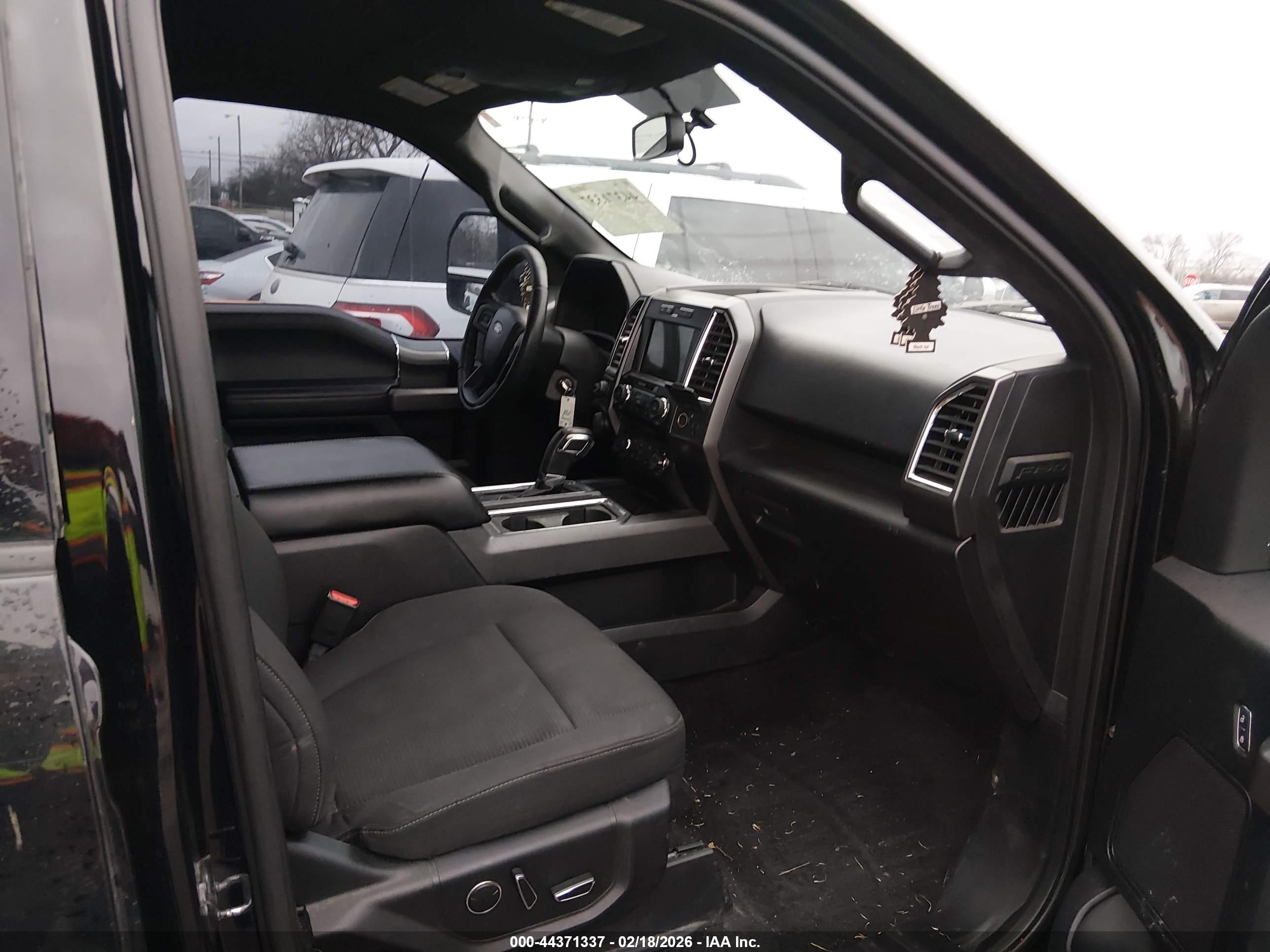 FORD F-150 image 5