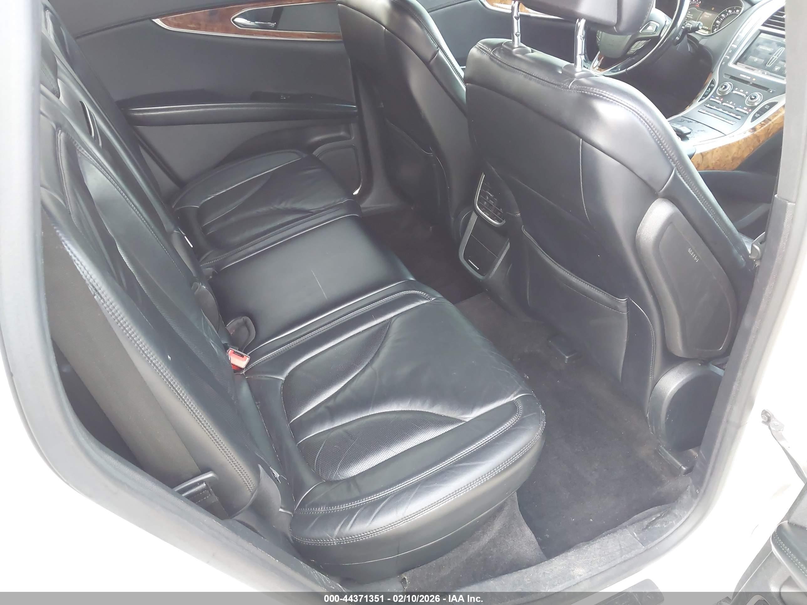 LINCOLN MKX image 8