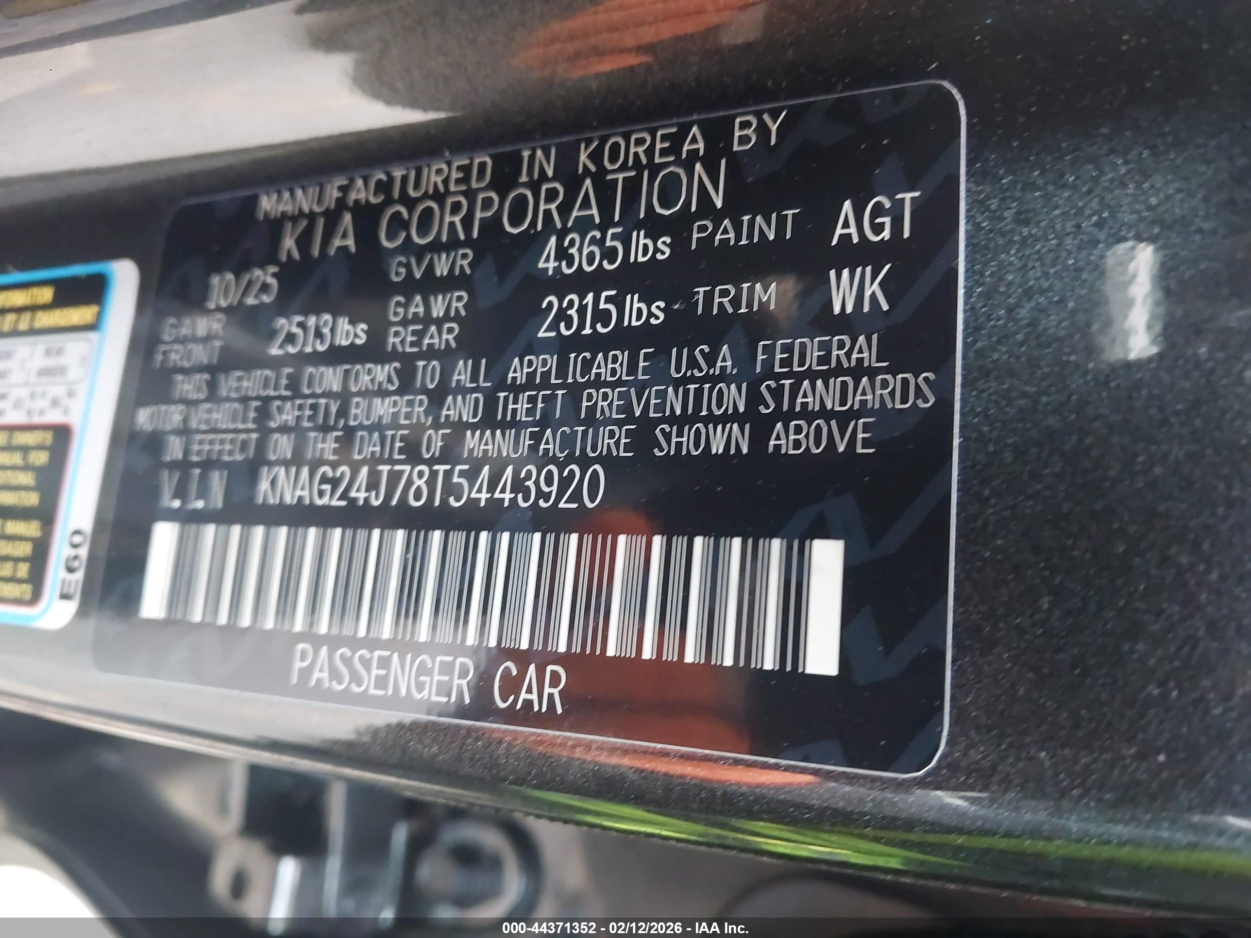 KIA K5 image 9
