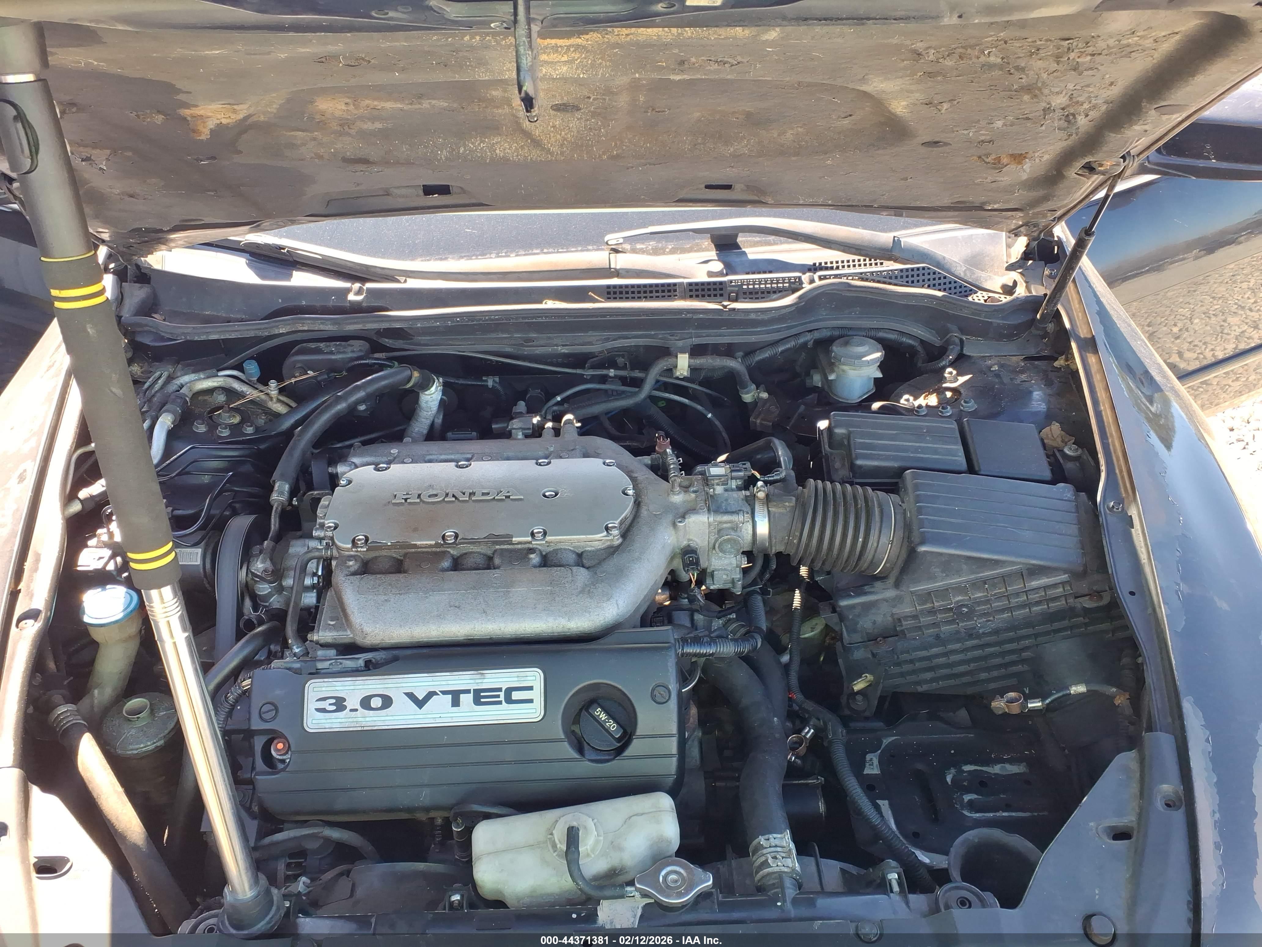 HONDA ACCORD image 10