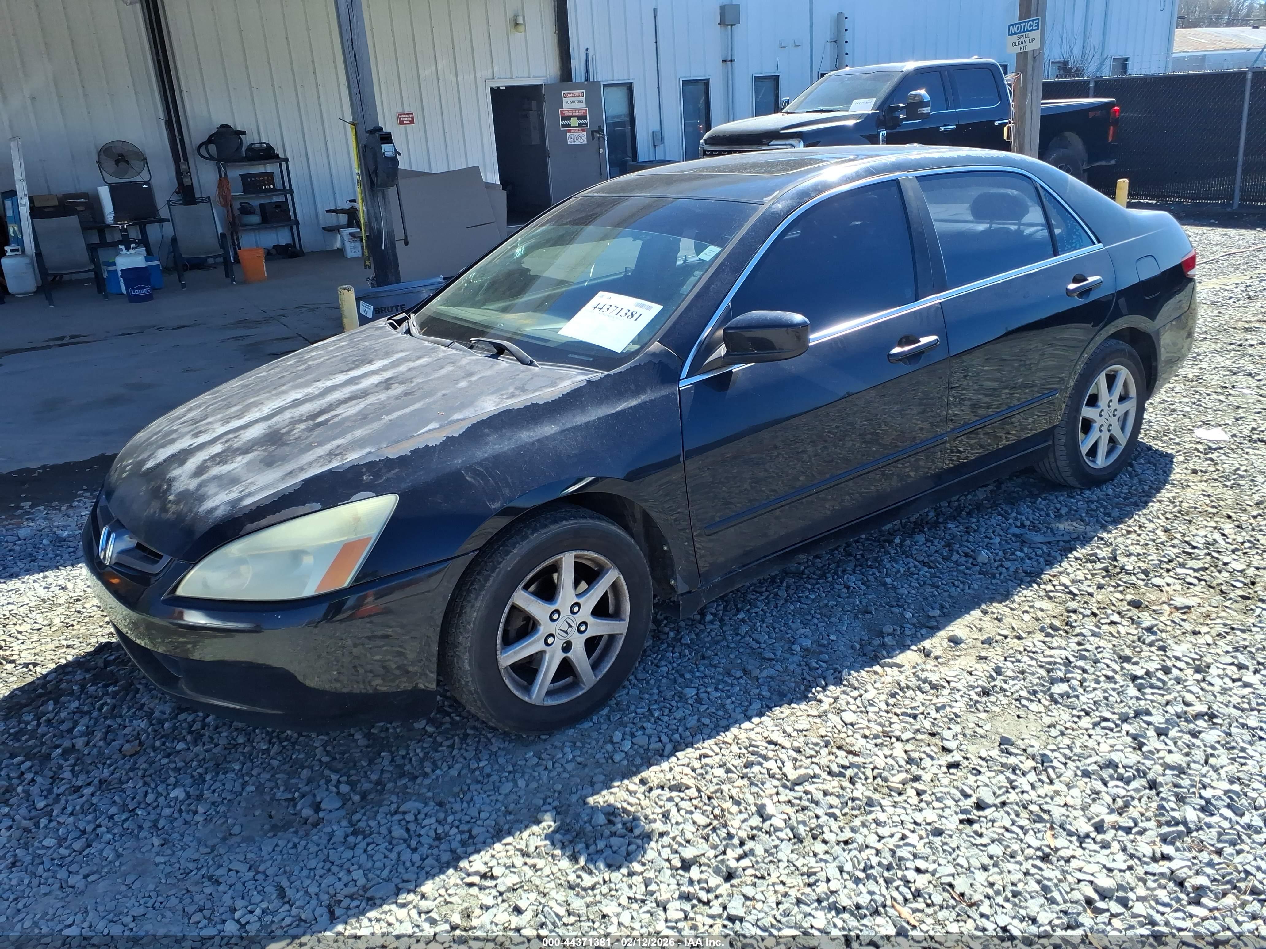 HONDA ACCORD image 2