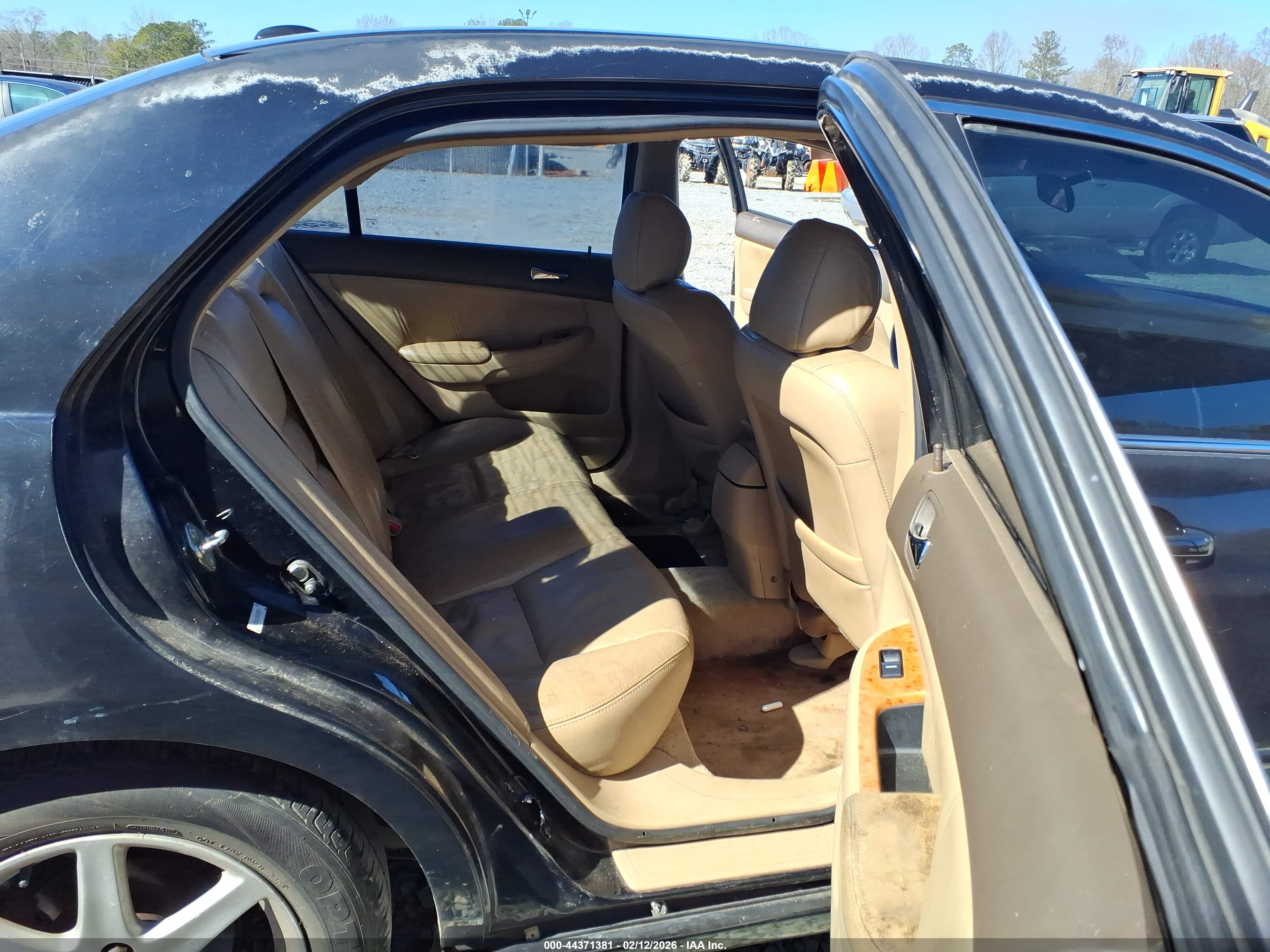 HONDA ACCORD image 8