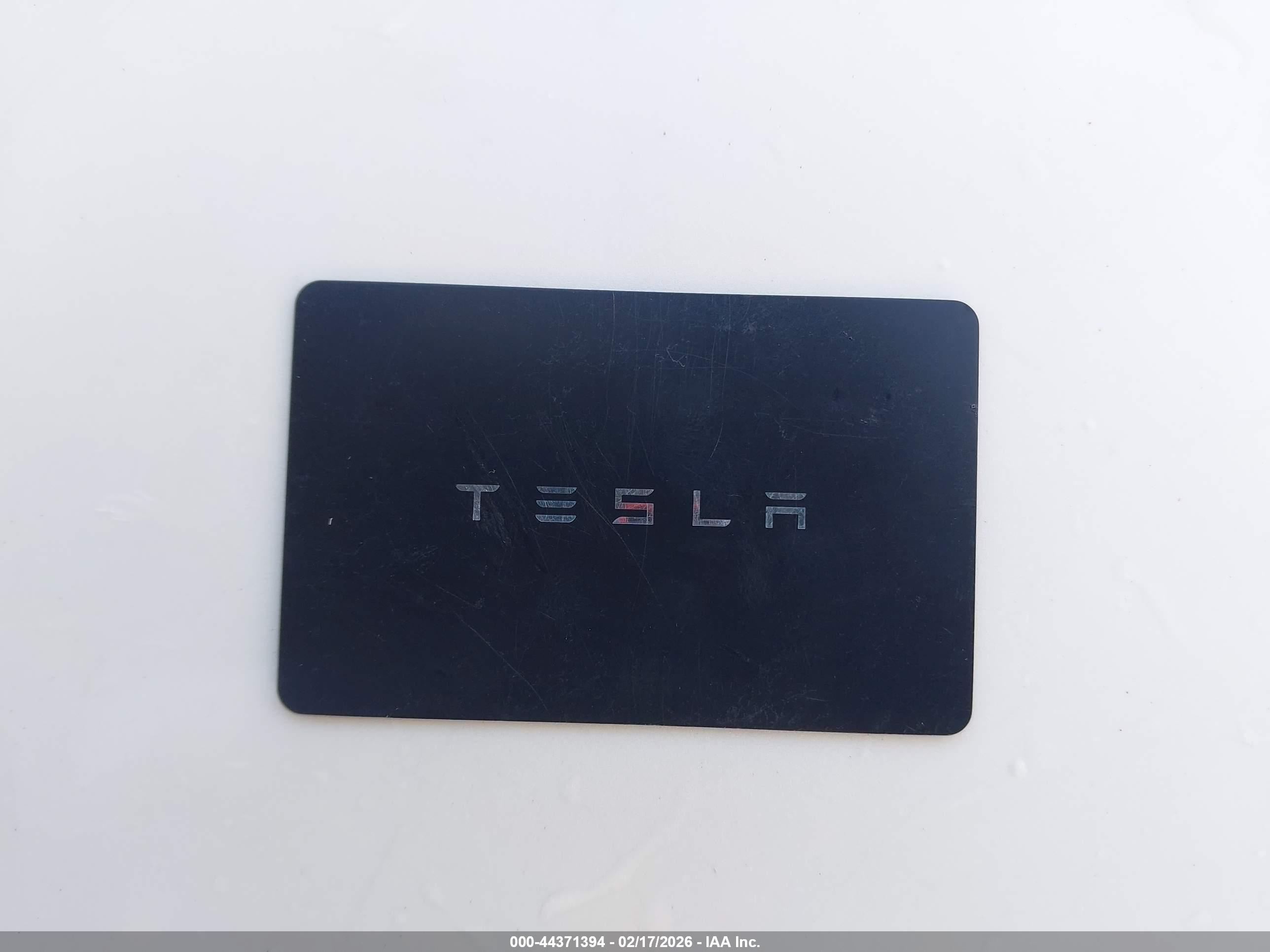 TESLA MODEL image 11