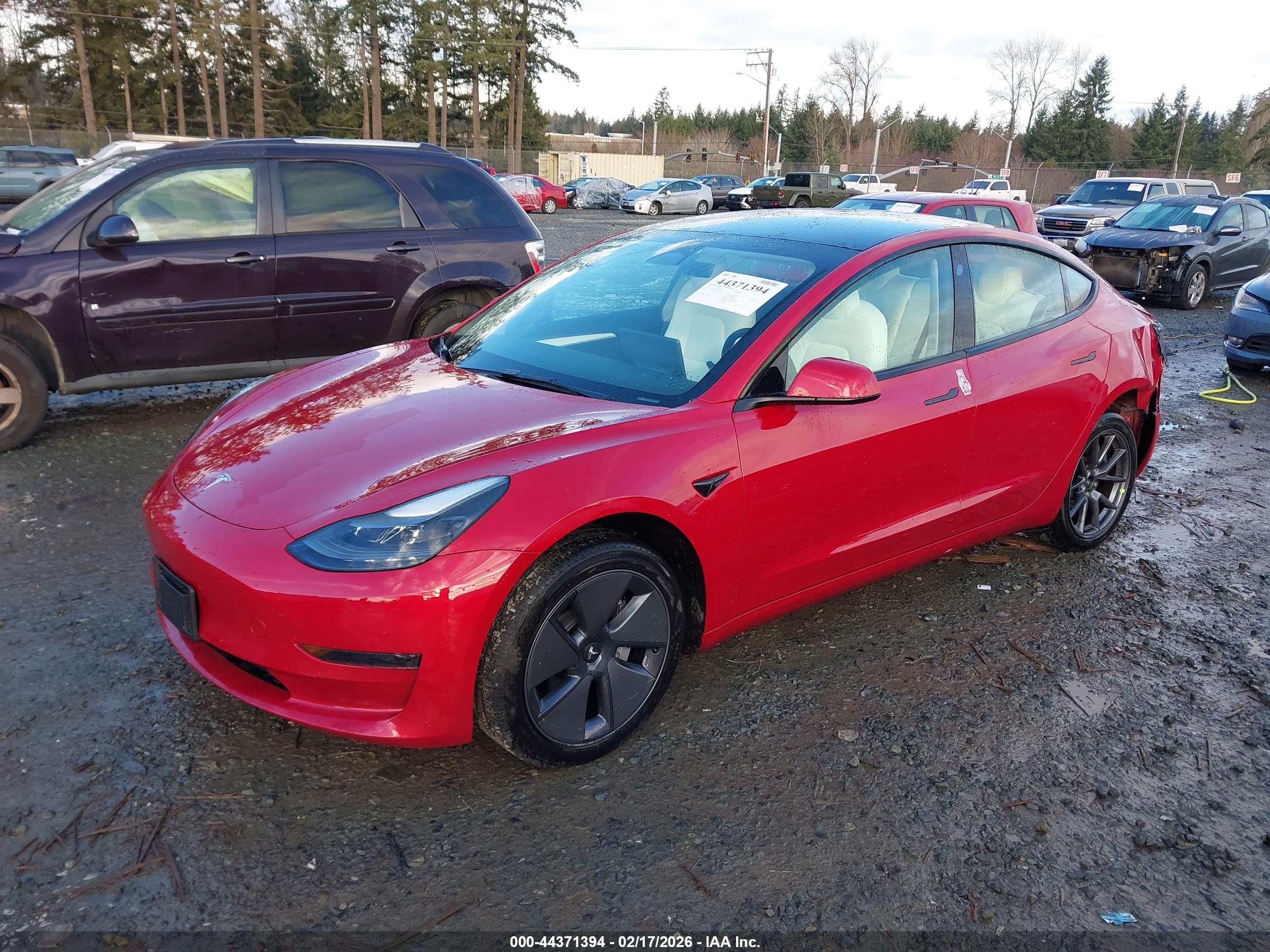 TESLA MODEL image 2
