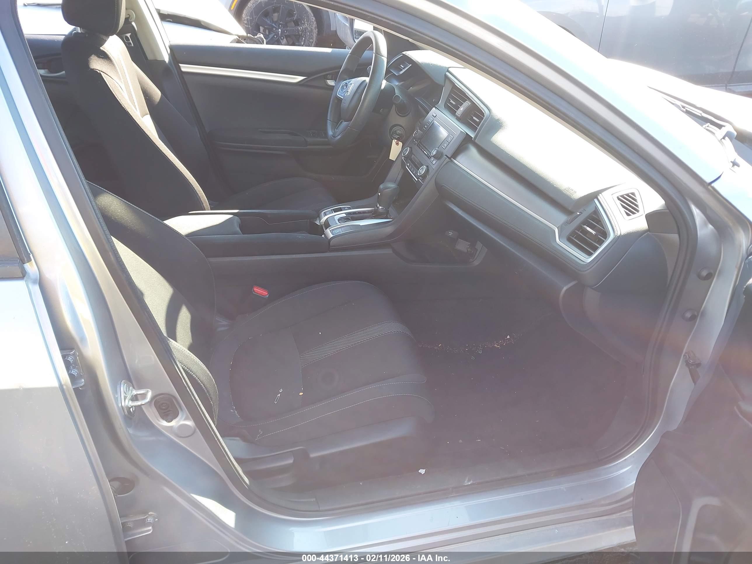 HONDA CIVIC image 5