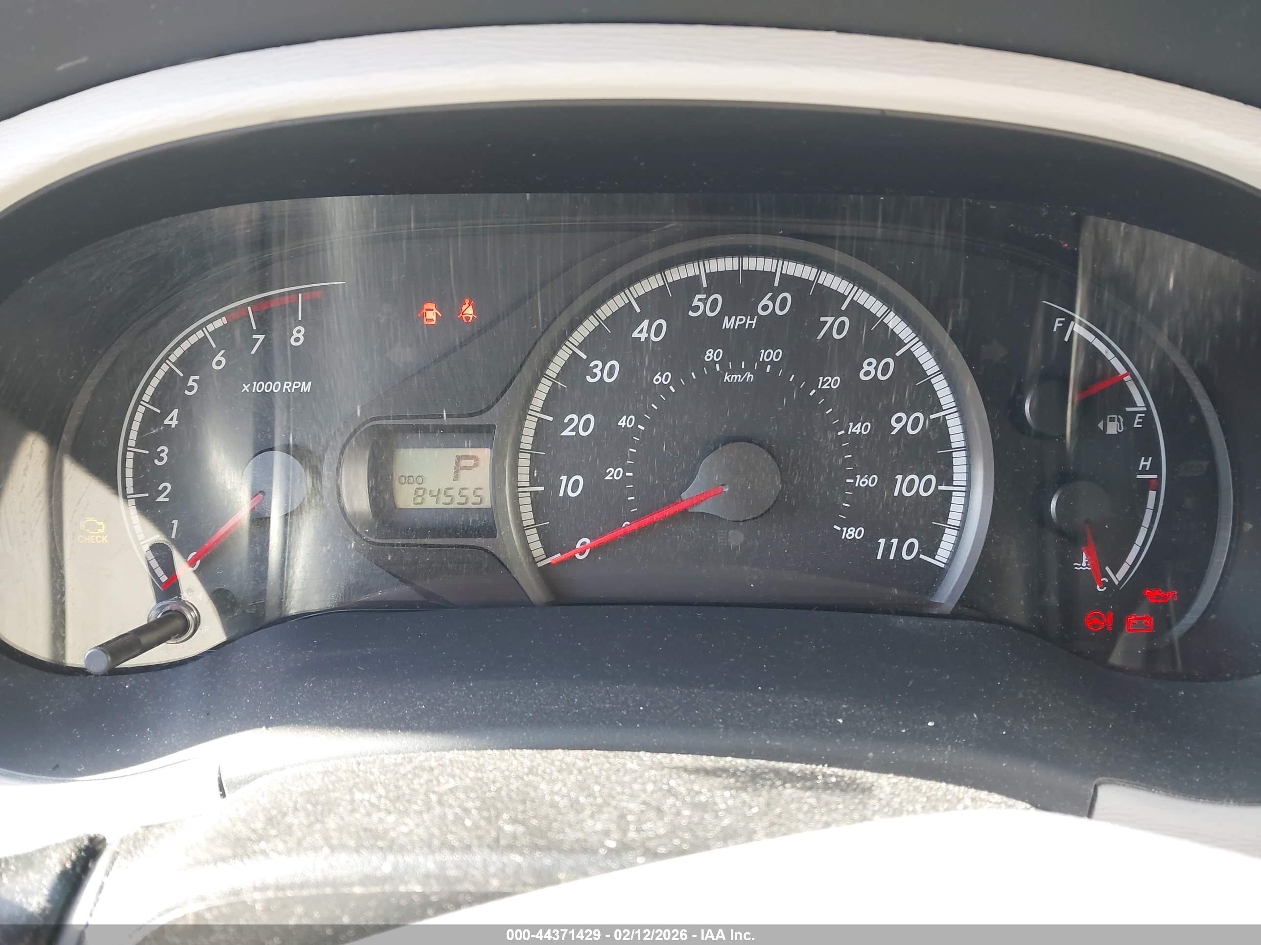 TOYOTA SIENNA image 7