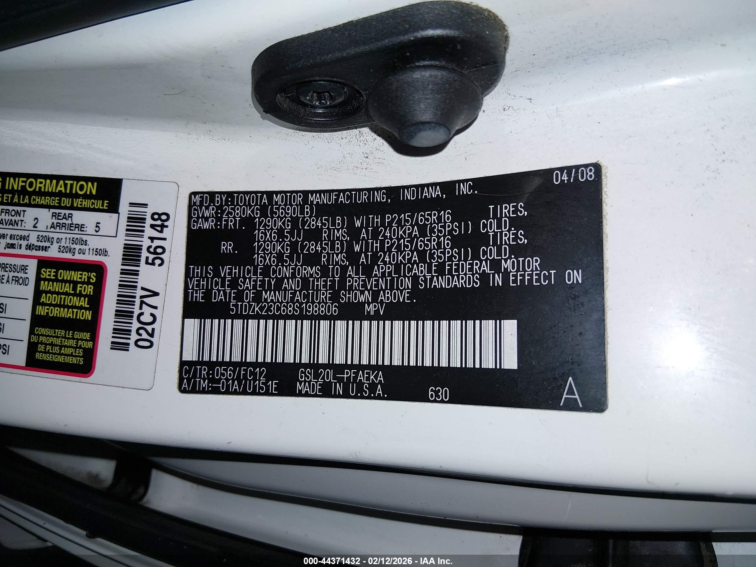 TOYOTA SIENNA image 9