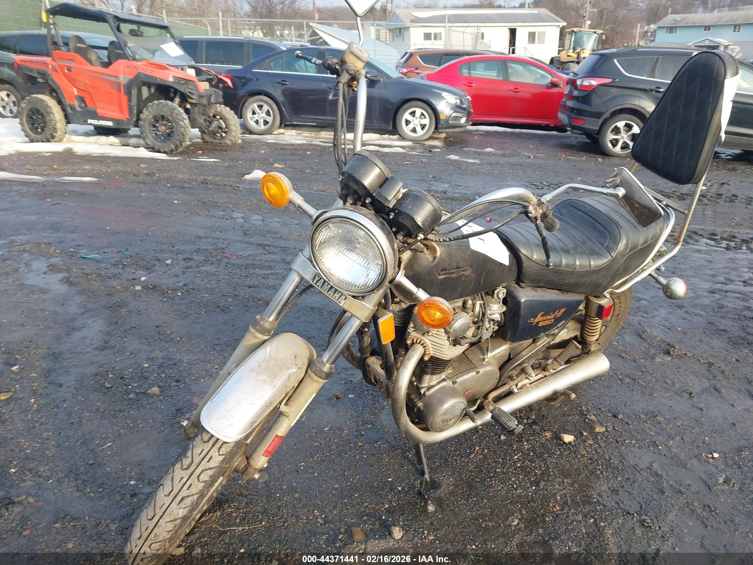 YAMAHA 750 image 2
