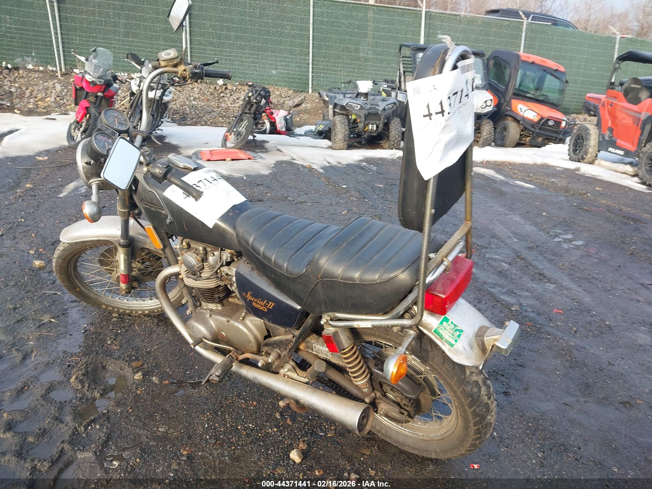 YAMAHA 750 image 3