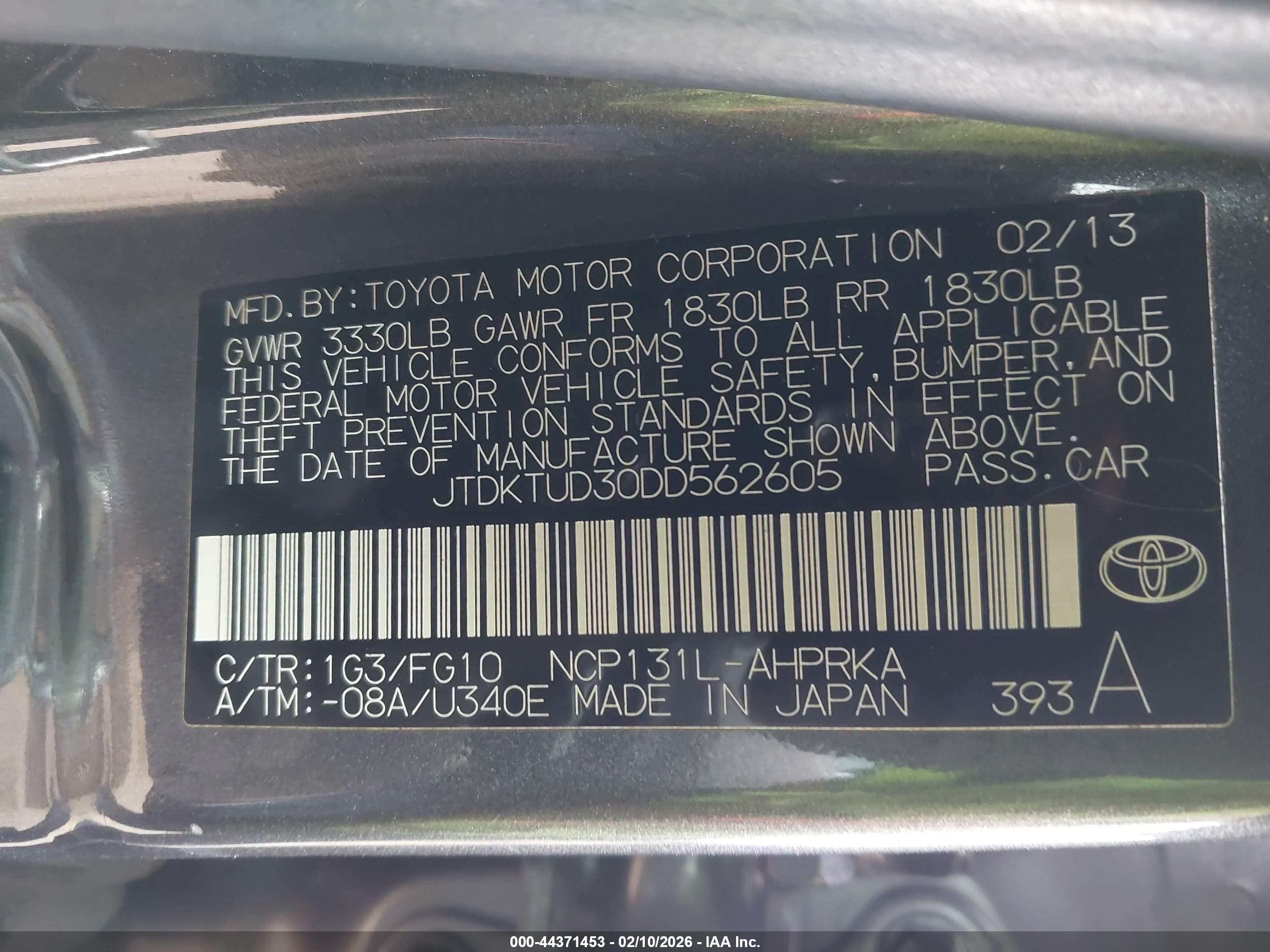 TOYOTA YARIS image 9