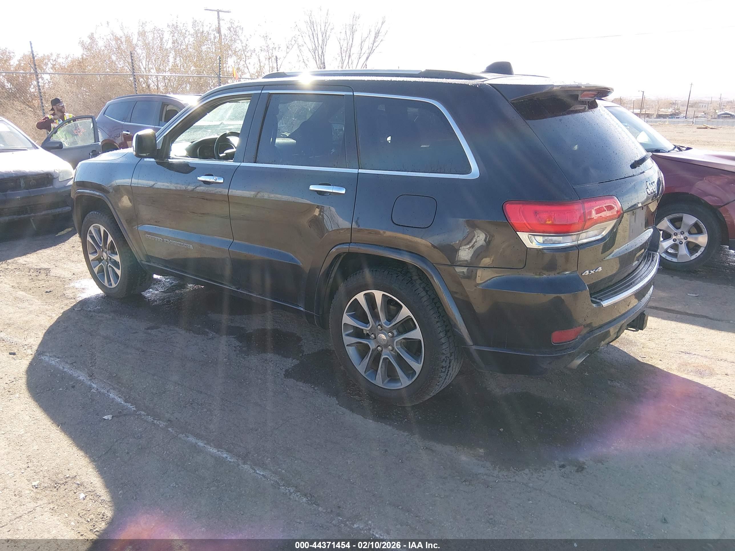 JEEP GRAND image 3