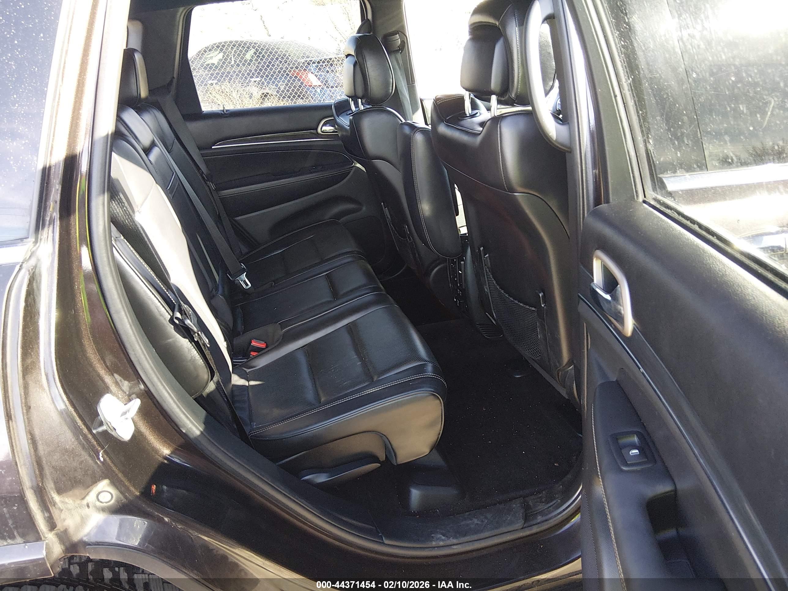 JEEP GRAND image 8