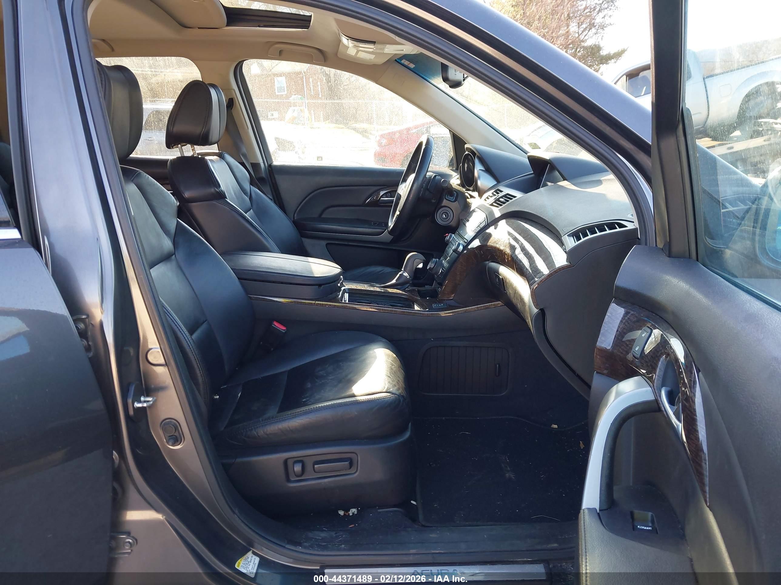 ACURA MDX image 5