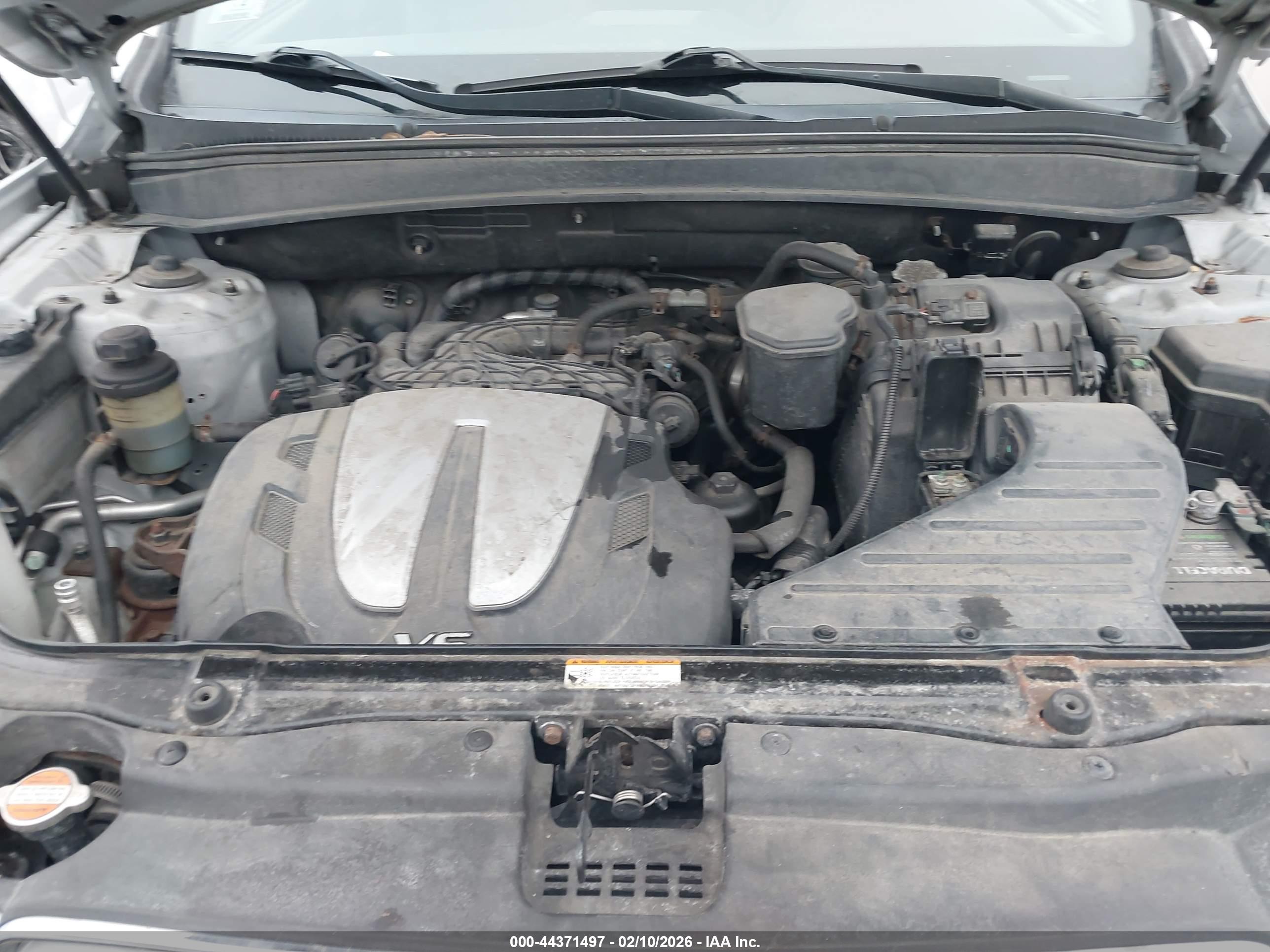 HYUNDAI SANTA image 10