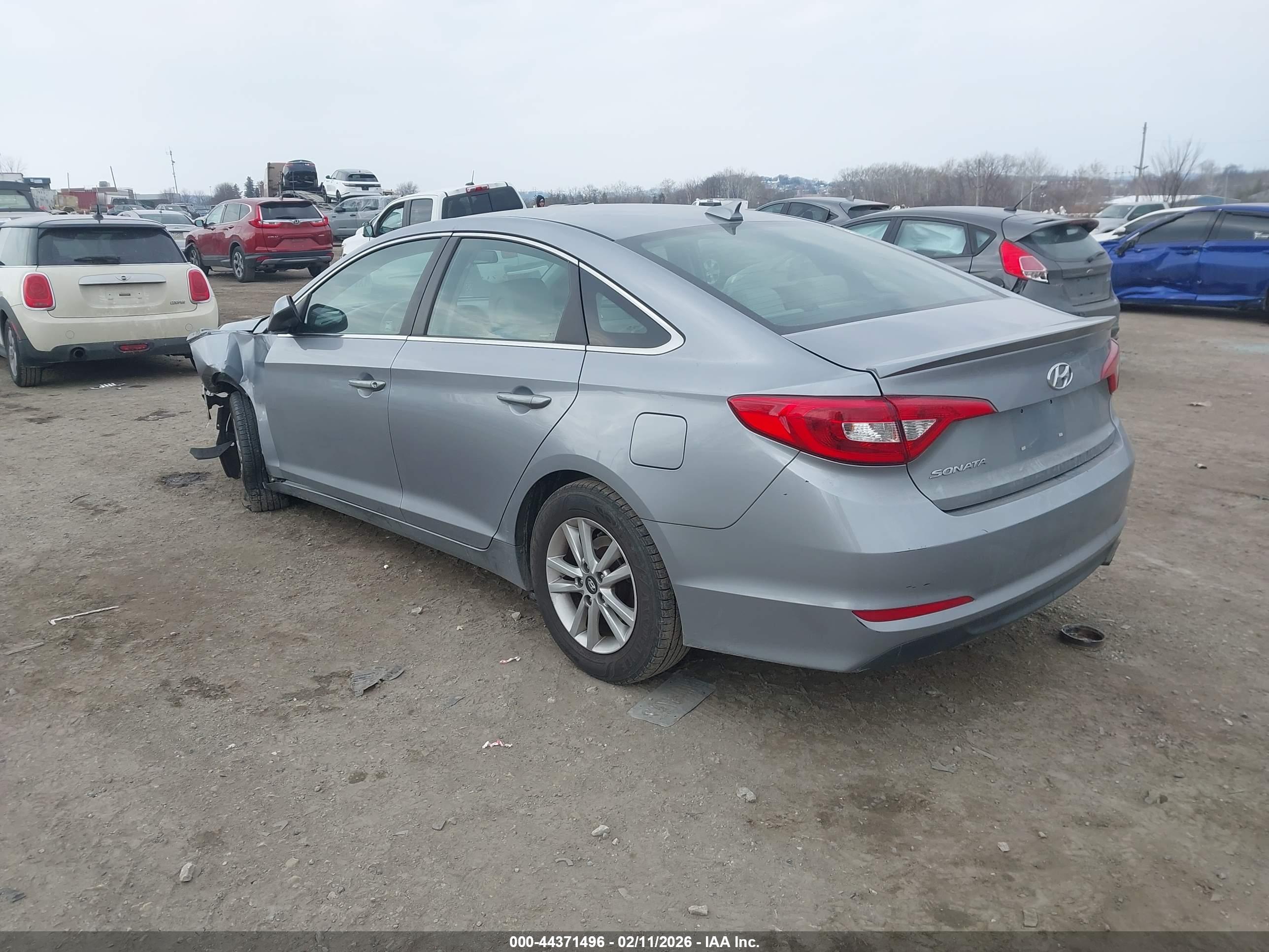 HYUNDAI SONATA image 3