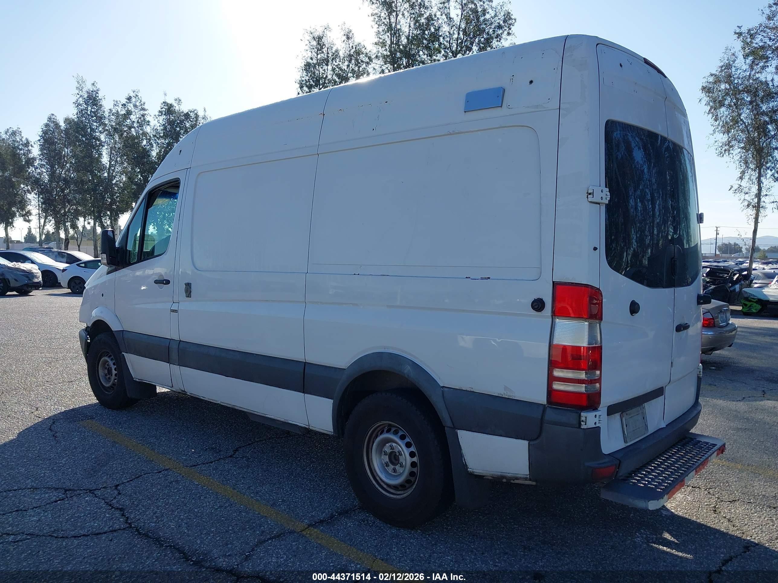 DODGE SPRINTER image 3