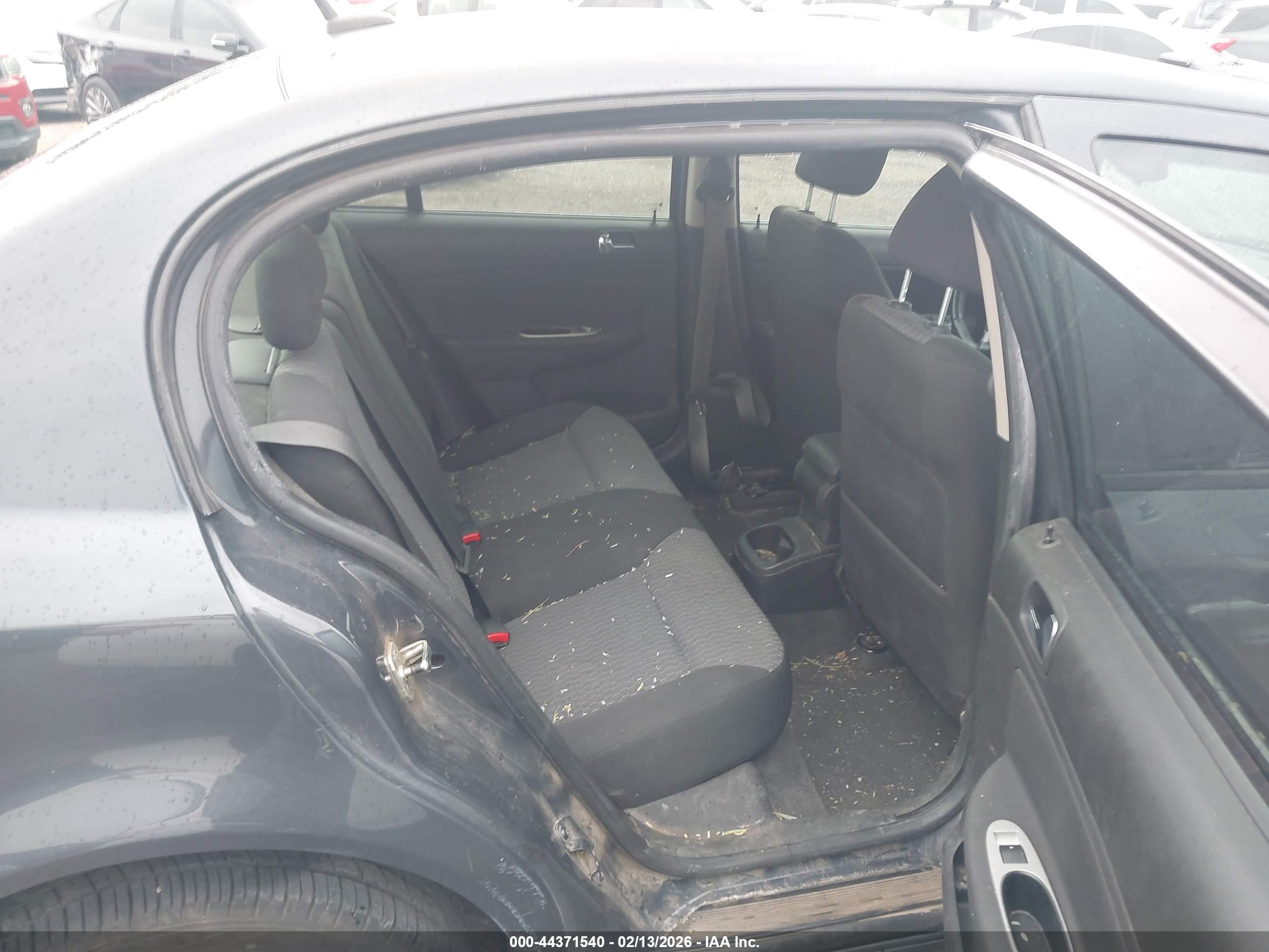 CHEVROLET COBALT image 8