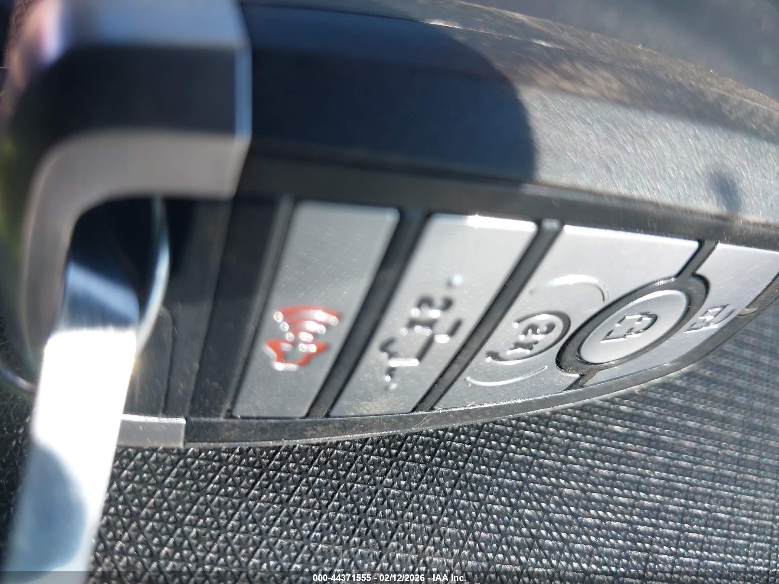 FORD F-150 image 11