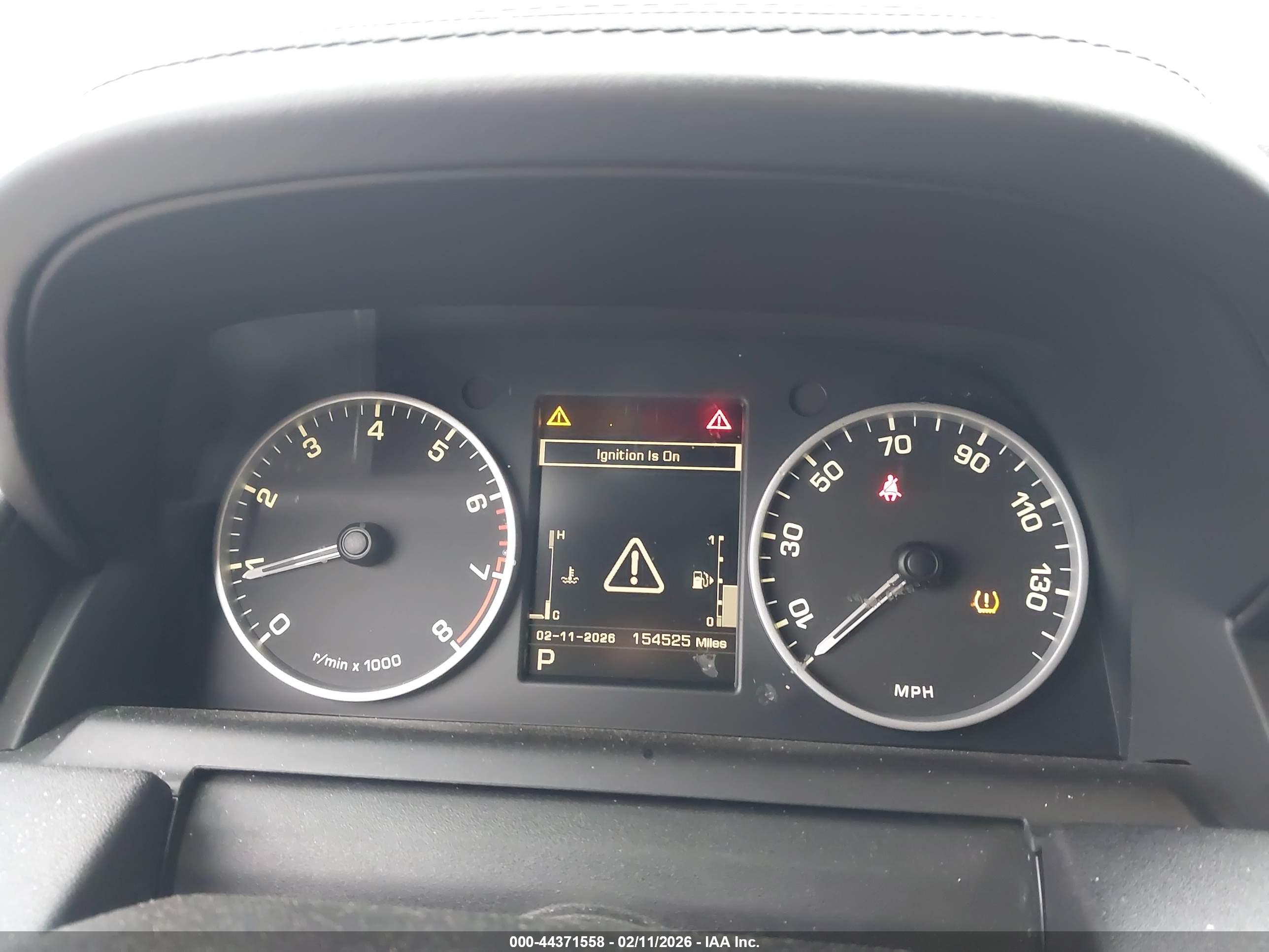 LAND ROVER image 7