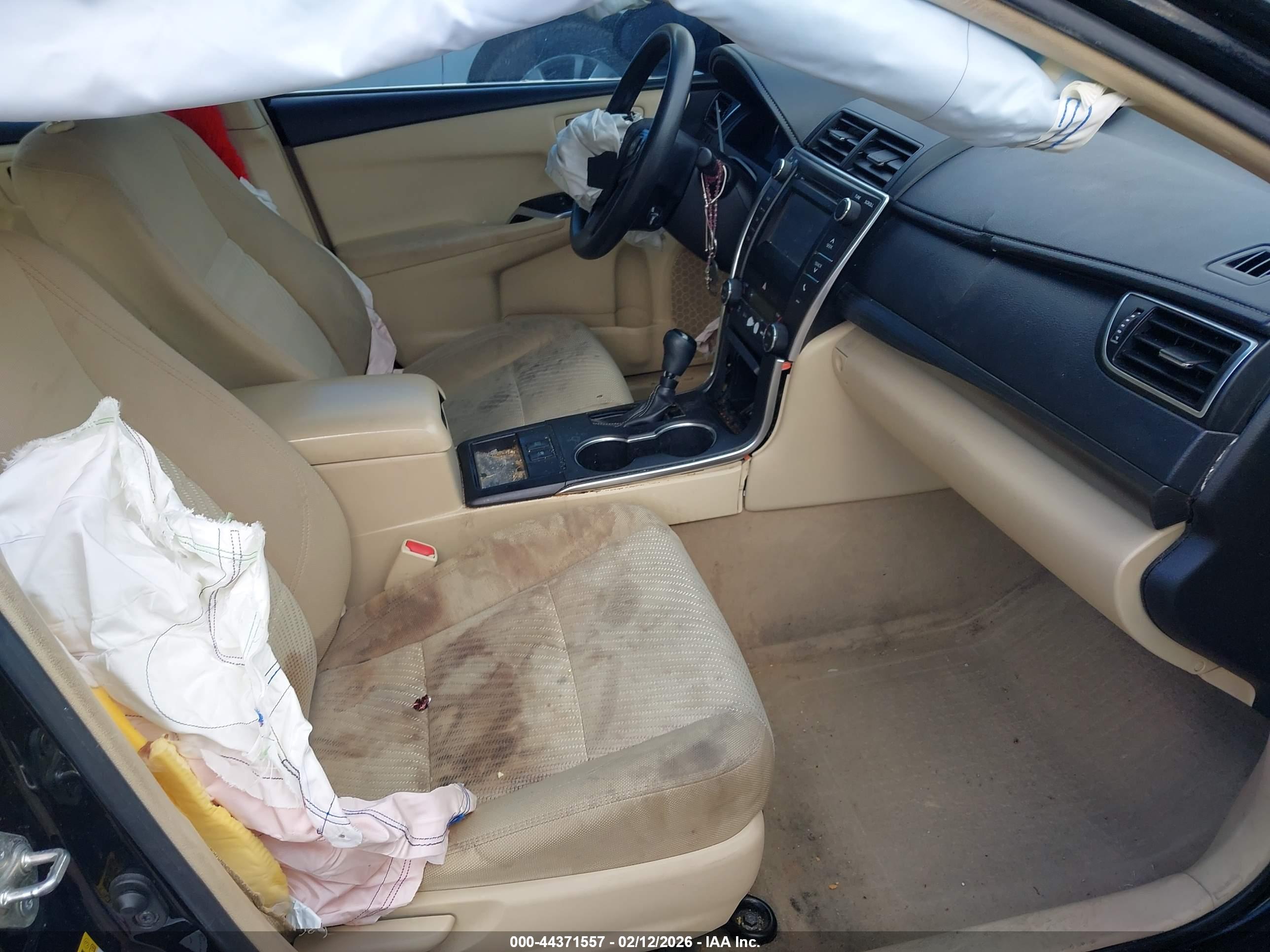 TOYOTA CAMRY image 5