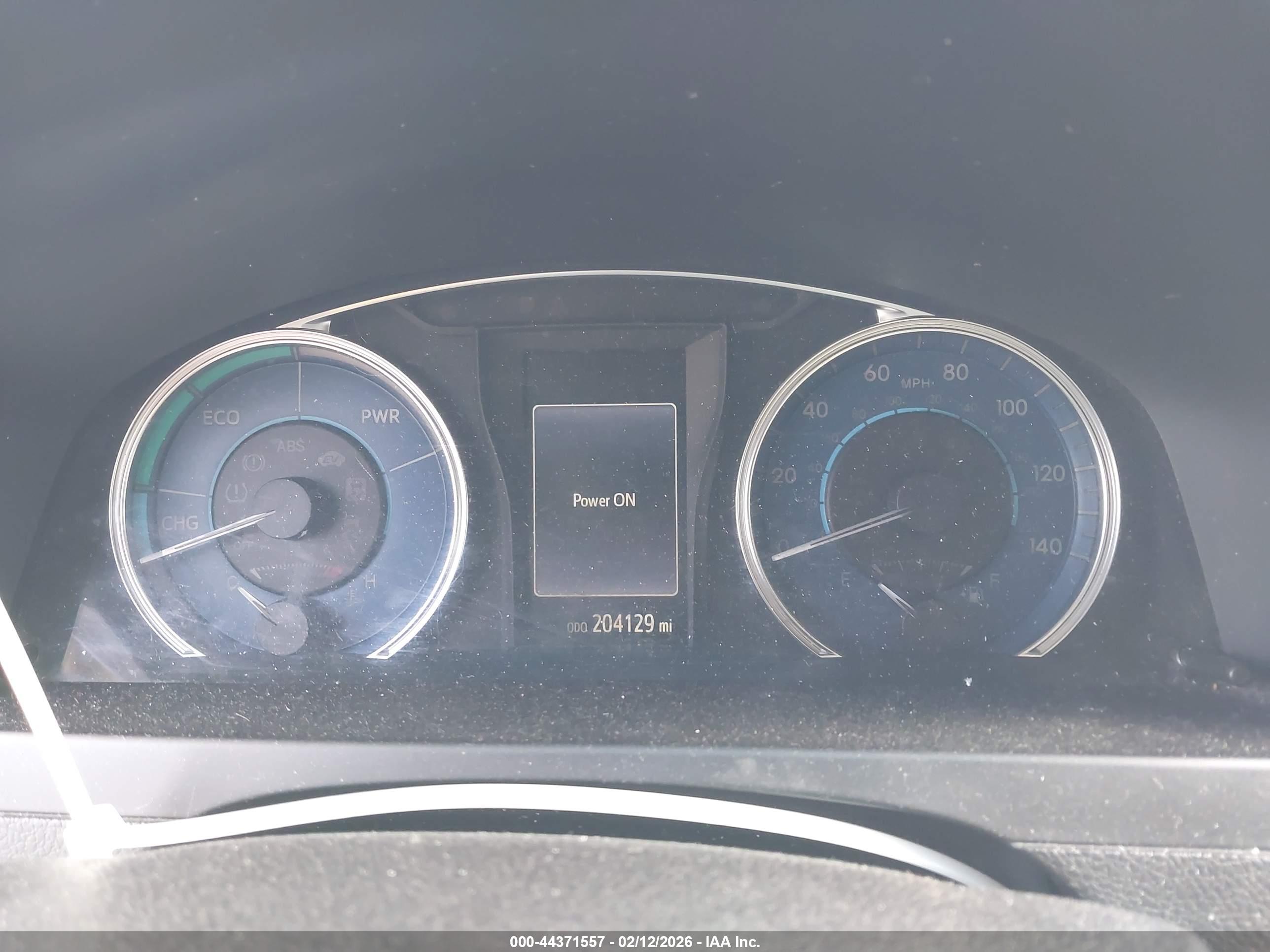 TOYOTA CAMRY image 7