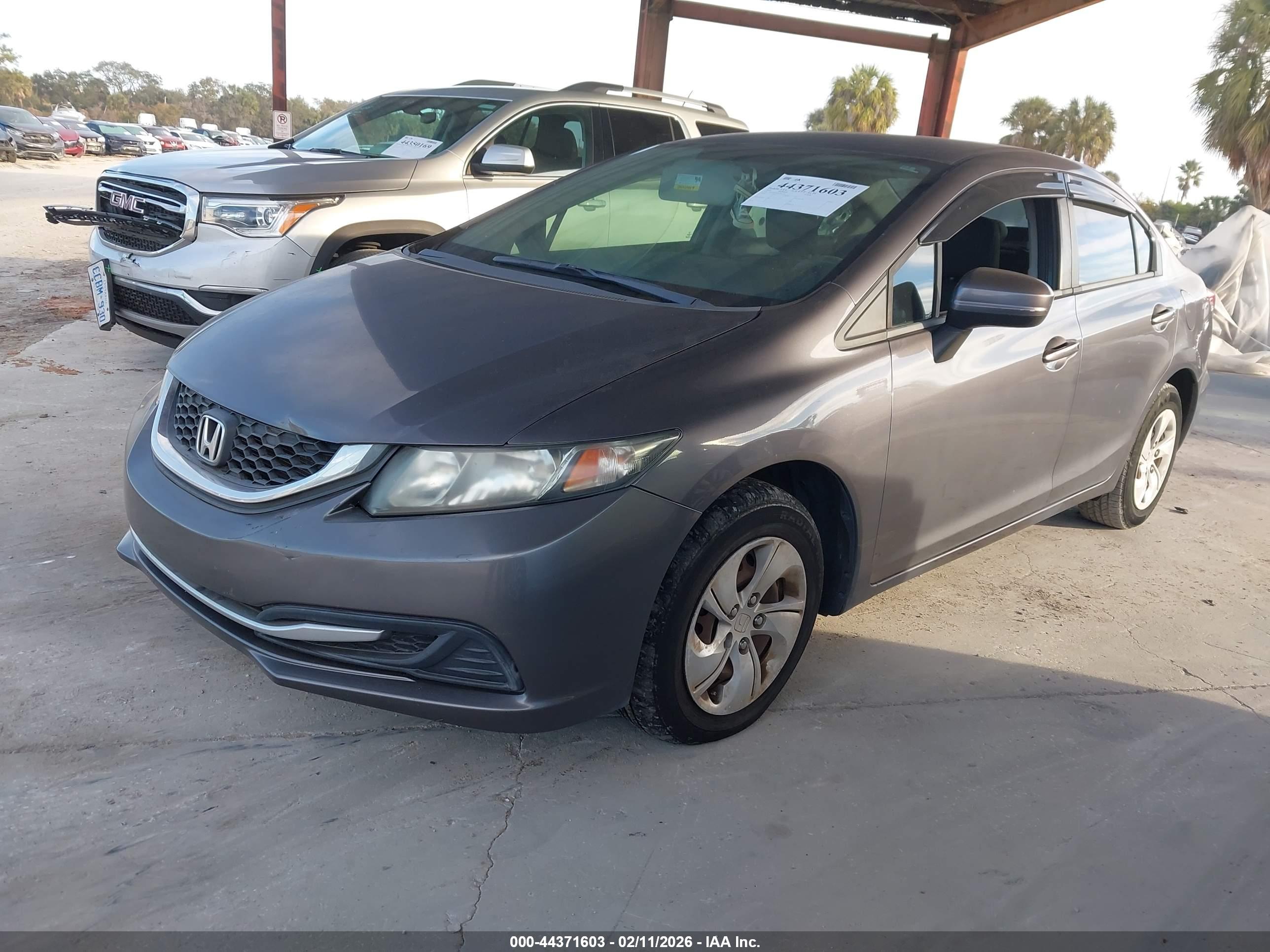 HONDA CIVIC image 2