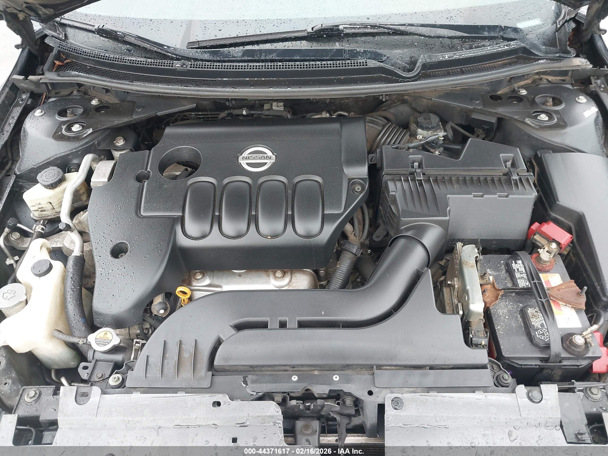 NISSAN ALTIMA image 10