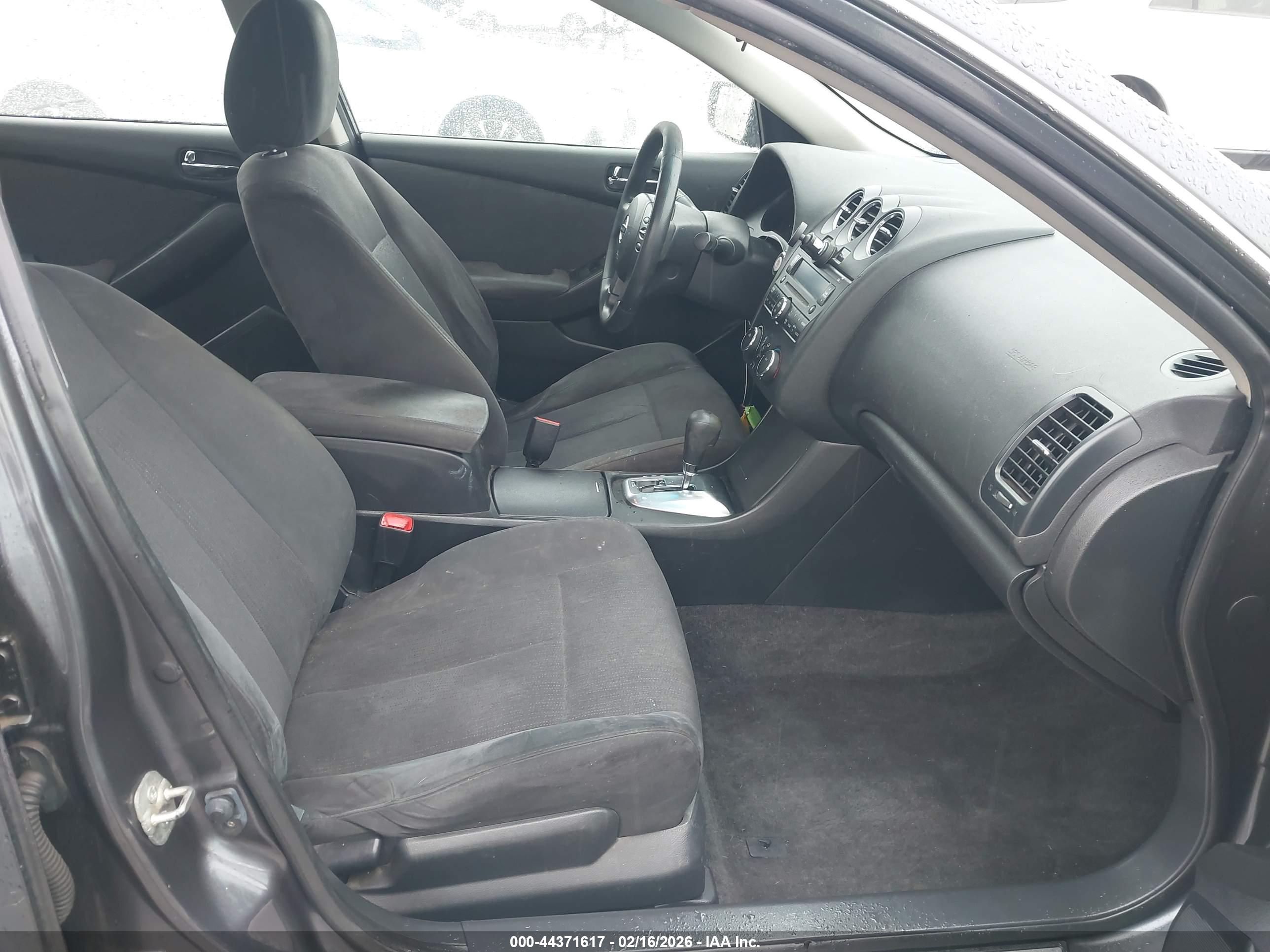 NISSAN ALTIMA image 5