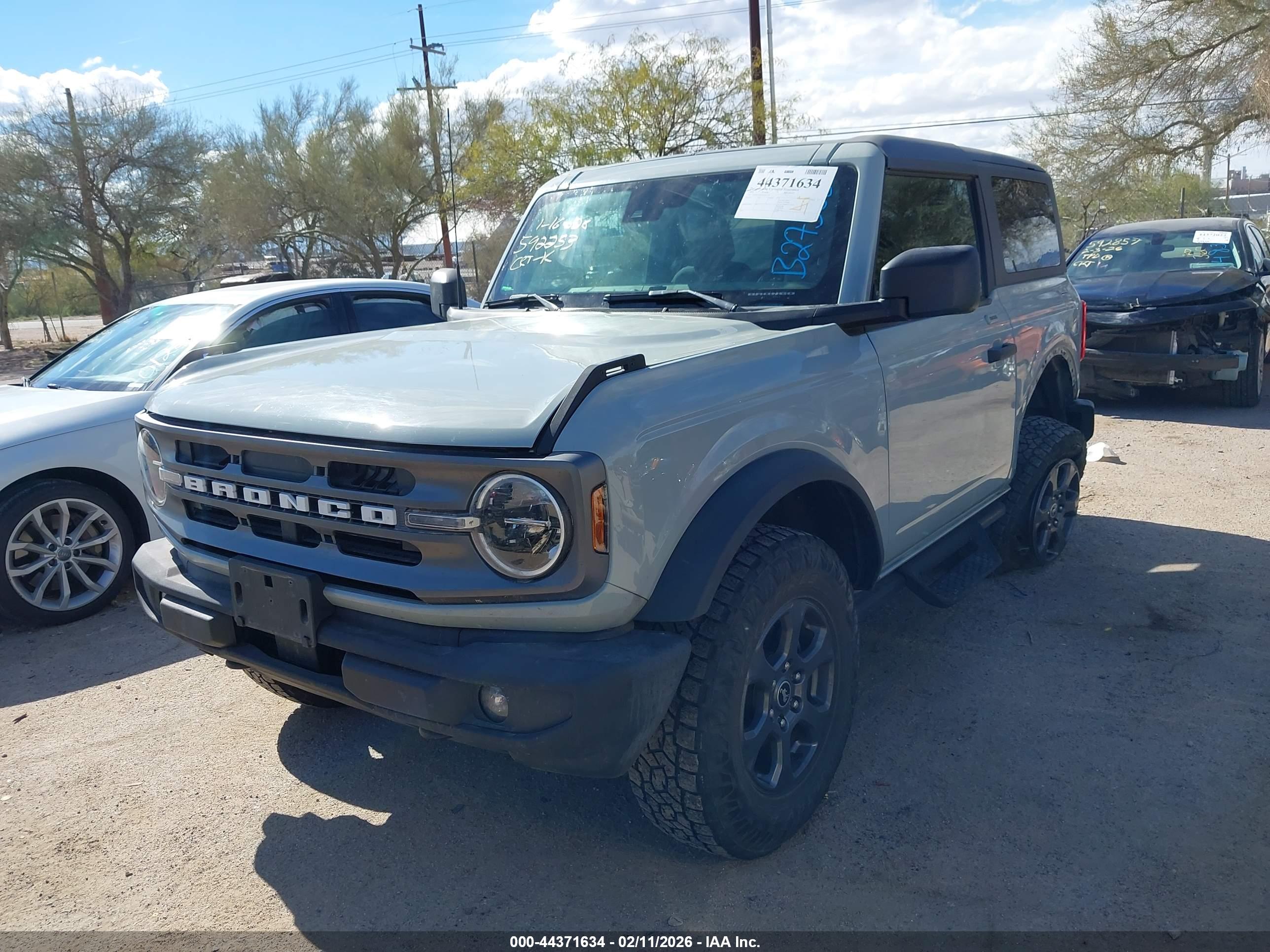 FORD BRONCO image 2