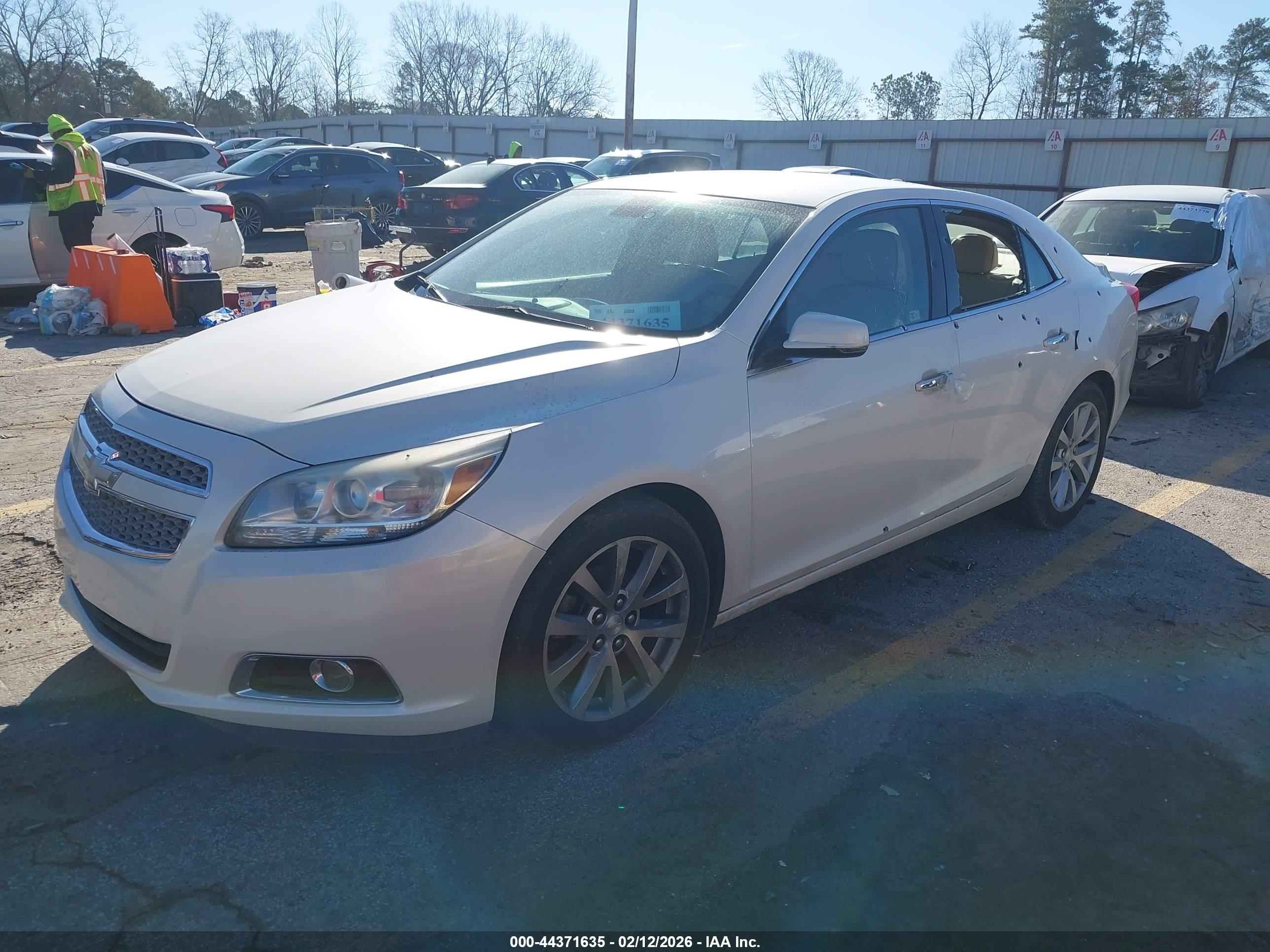CHEVROLET MALIBU image 2