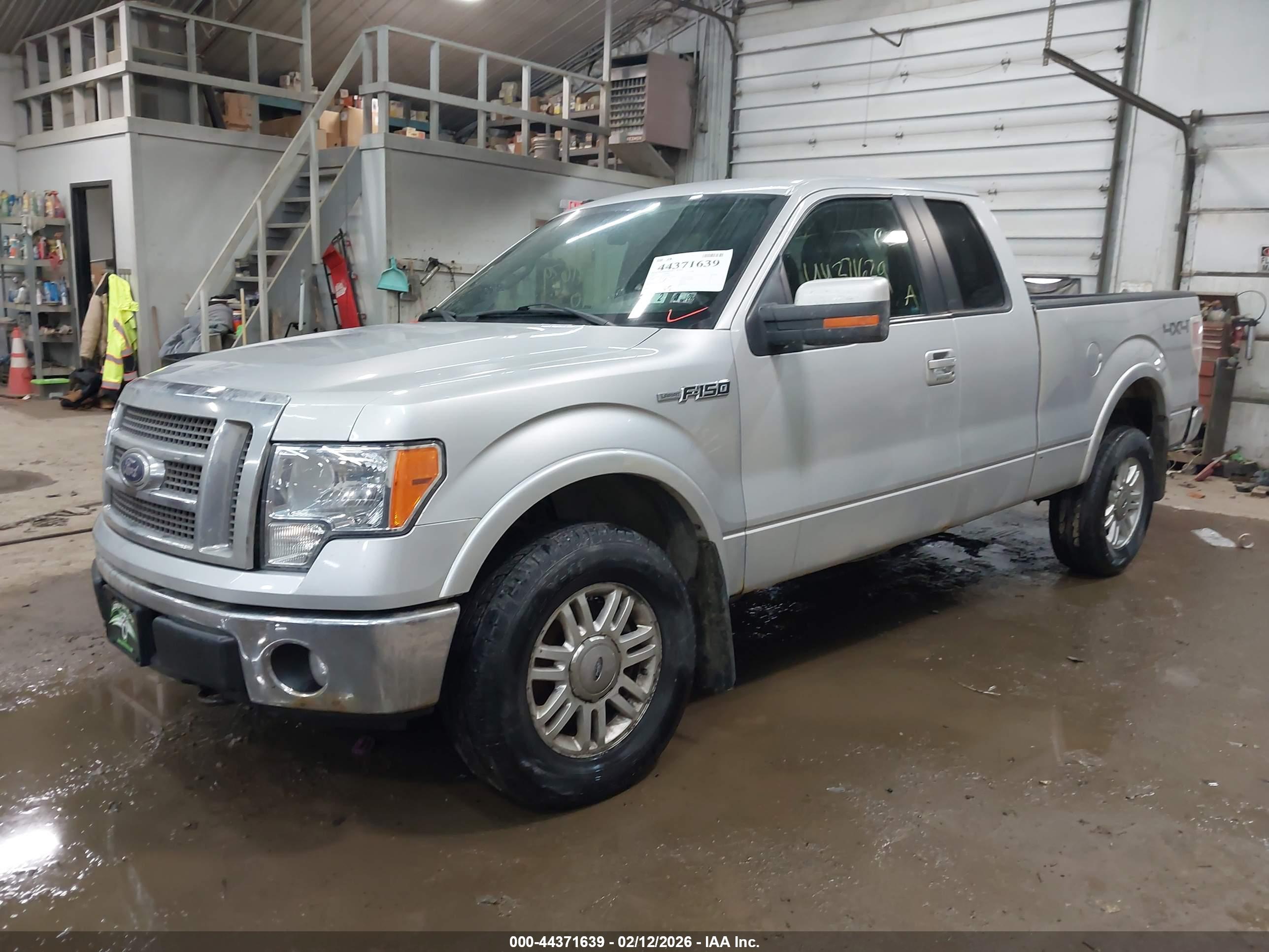 FORD F-150 image 2