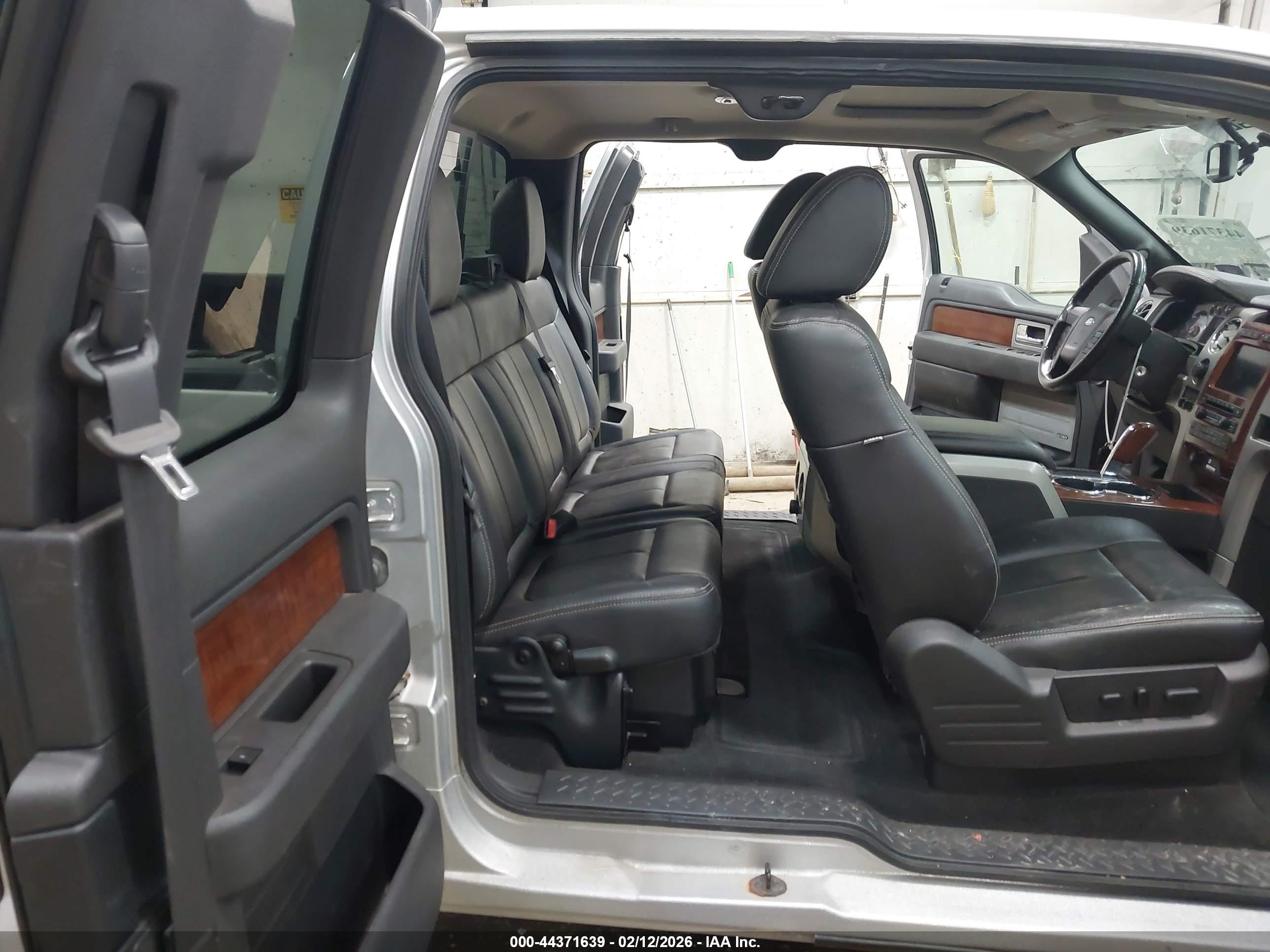 FORD F-150 image 8