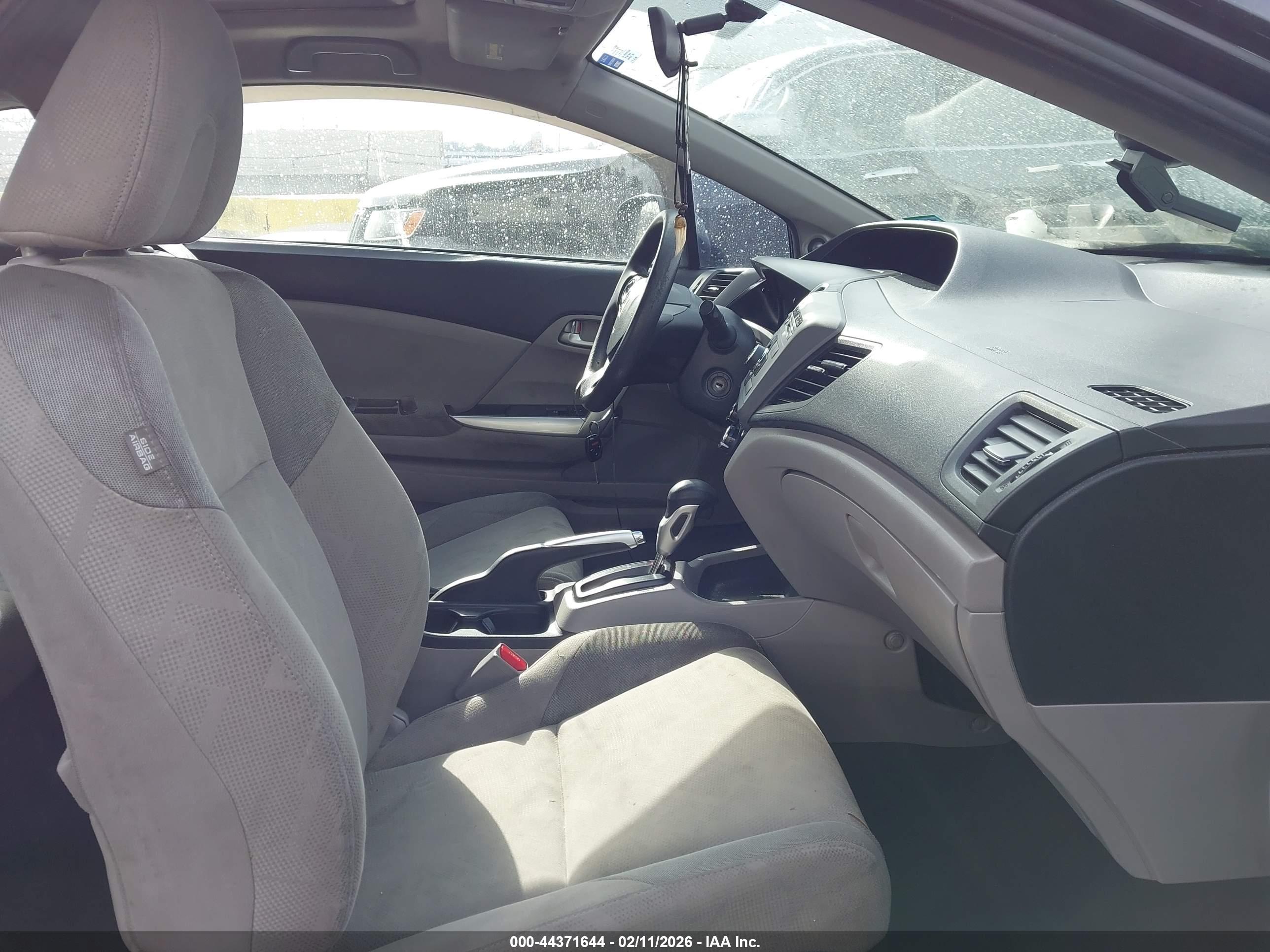 HONDA CIVIC image 5
