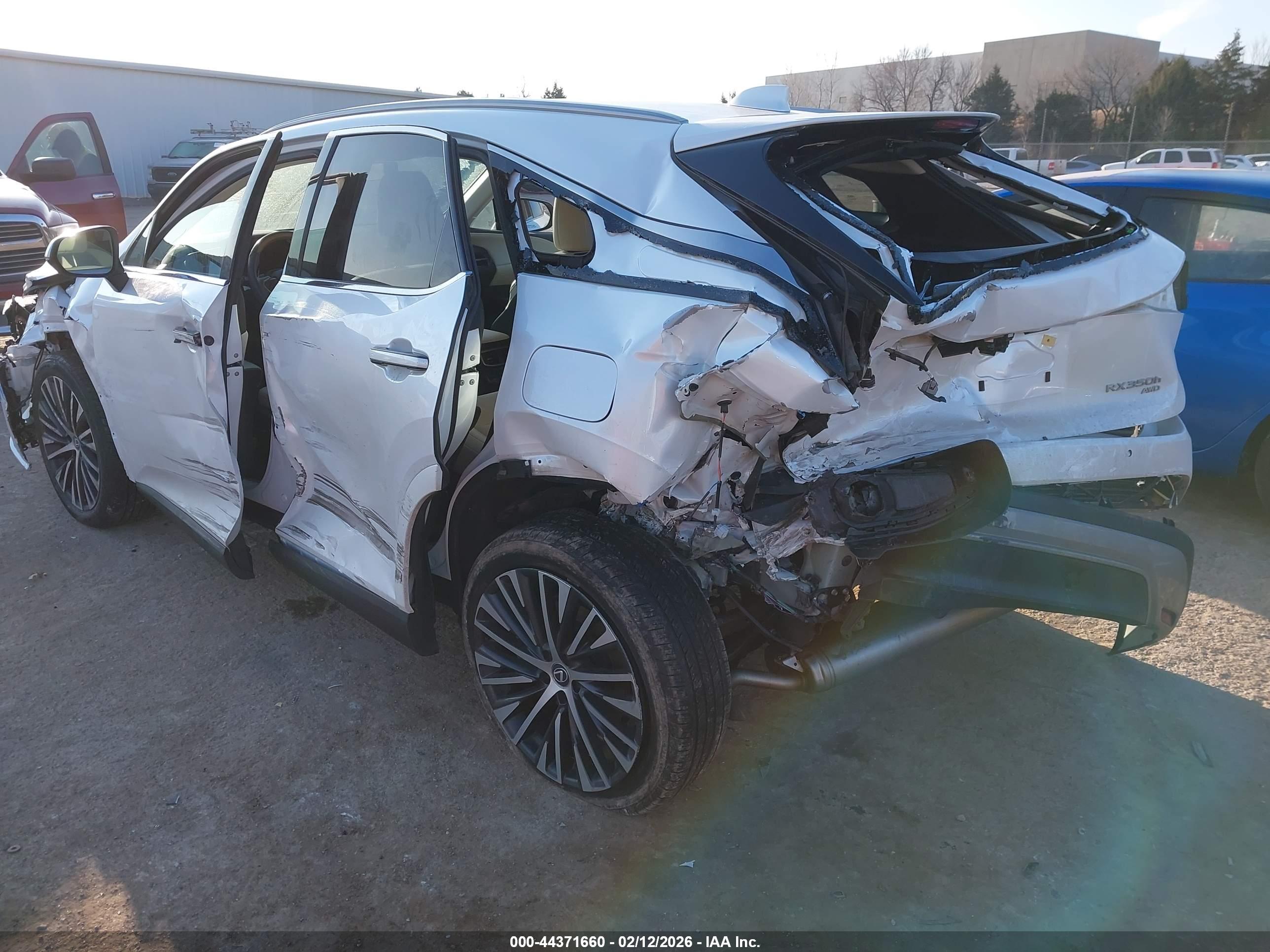 LEXUS RX image 3